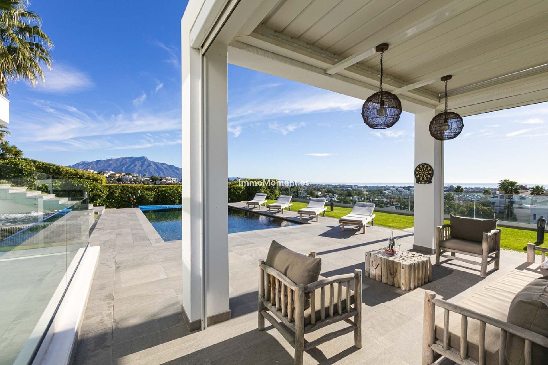 Resale - Villa - Benahavís - Benahavís Centro