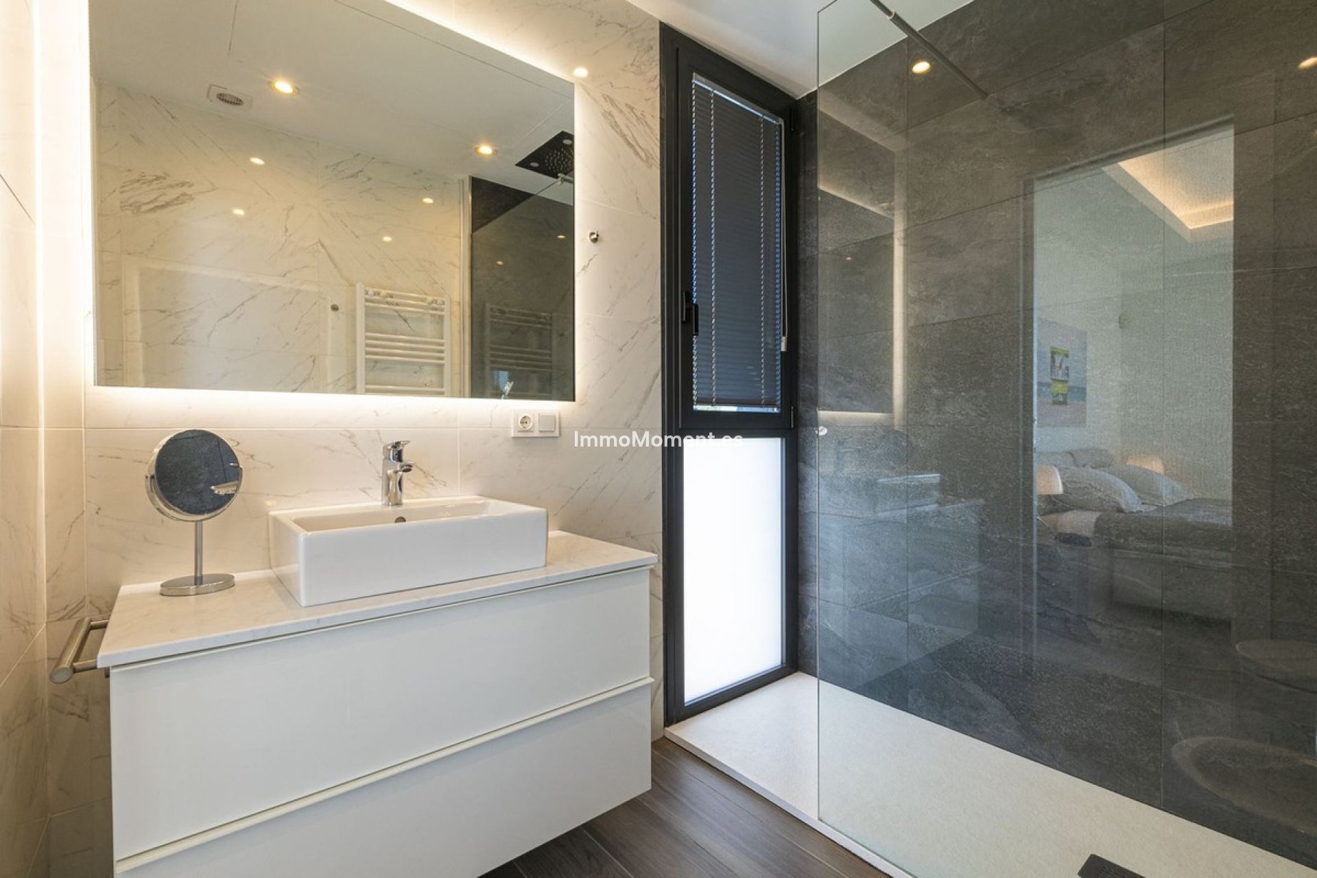 Resale - Villa - Benahavís - Benahavís Centro