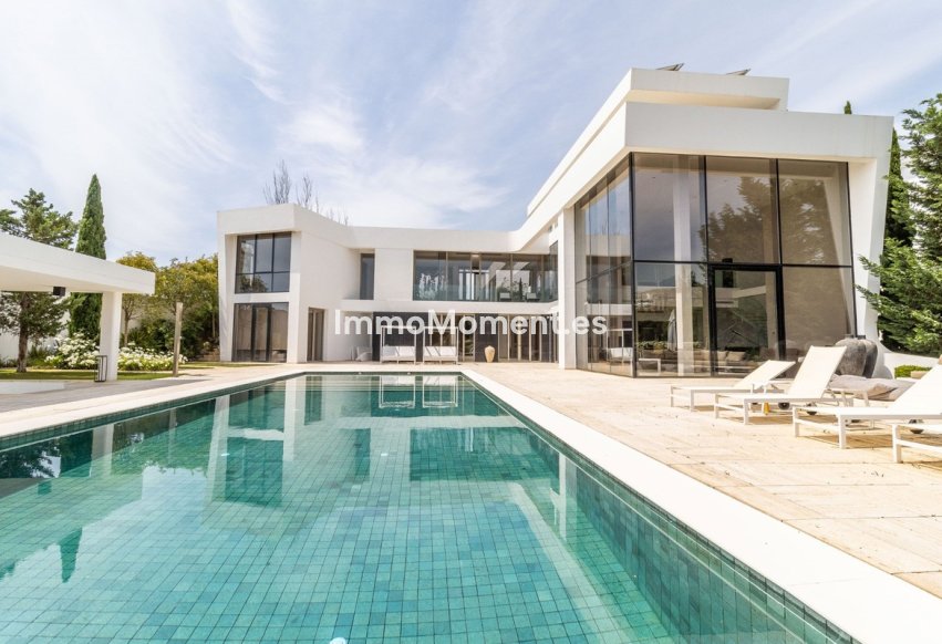 Resale - Villa - Benahavís - Benahavís Centro