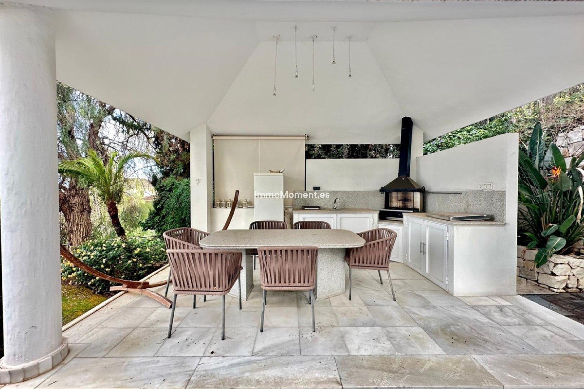 Resale - Villa - Benahavís - Benahavís Centro