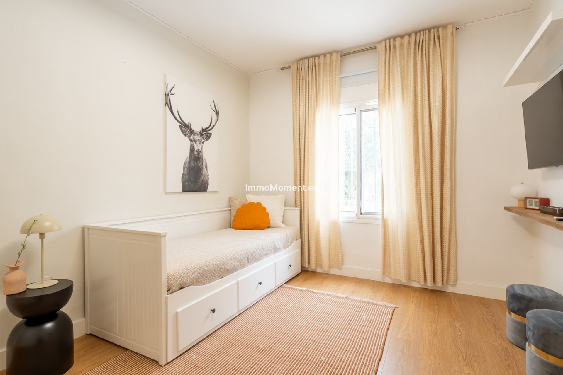 Resale - Villa - Benahavís - Benahavís Centro