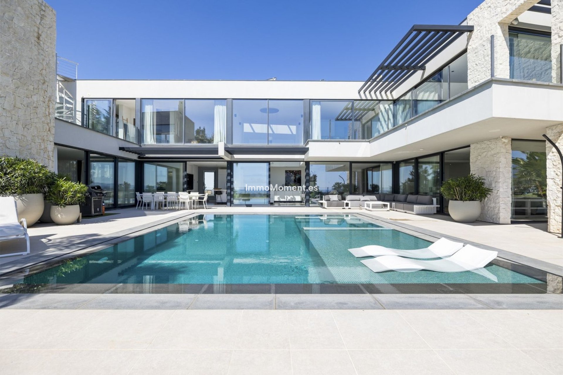 Resale - Villa - Benahavís - Benahavís Centro