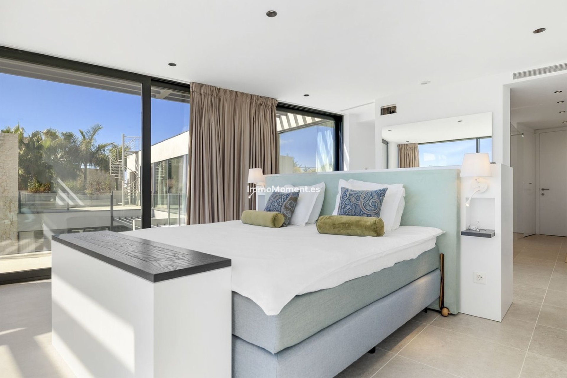 Resale - Villa - Benahavís - Benahavís Centro