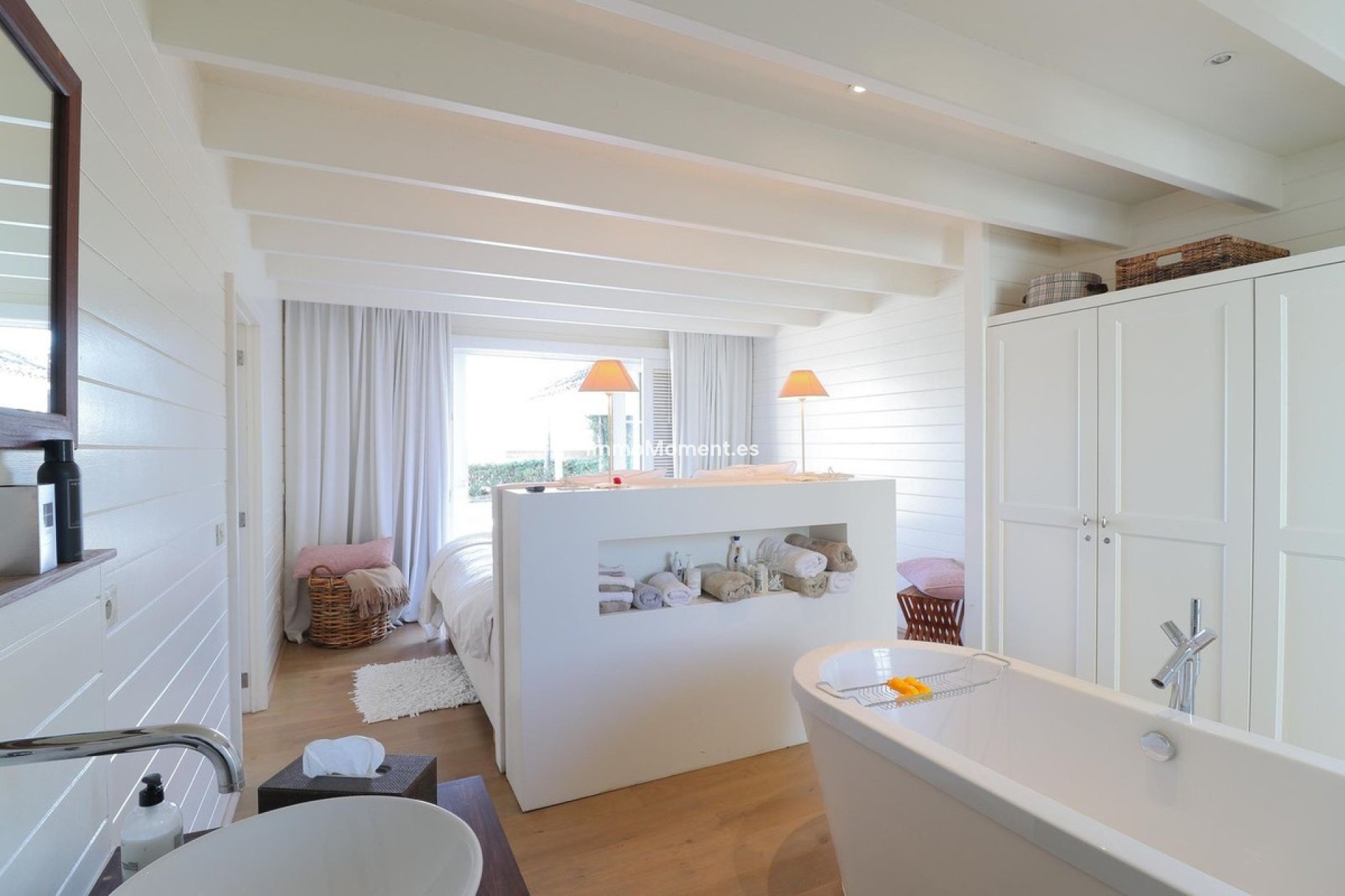 Resale - Villa - Benahavís - Benahavís Centro