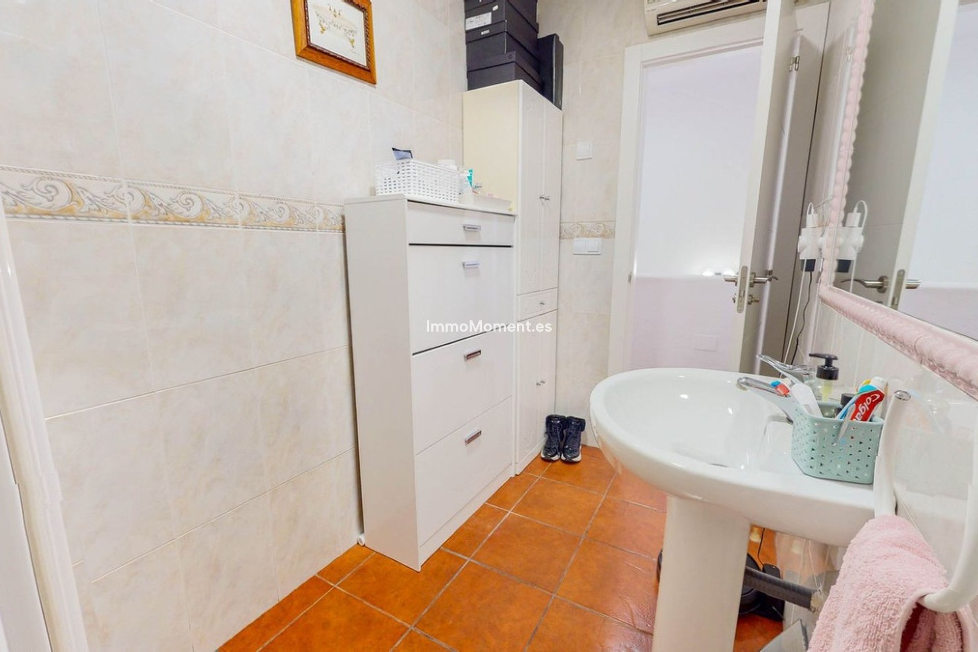 Resale - Villa - Benahavís - Benahavís Centro