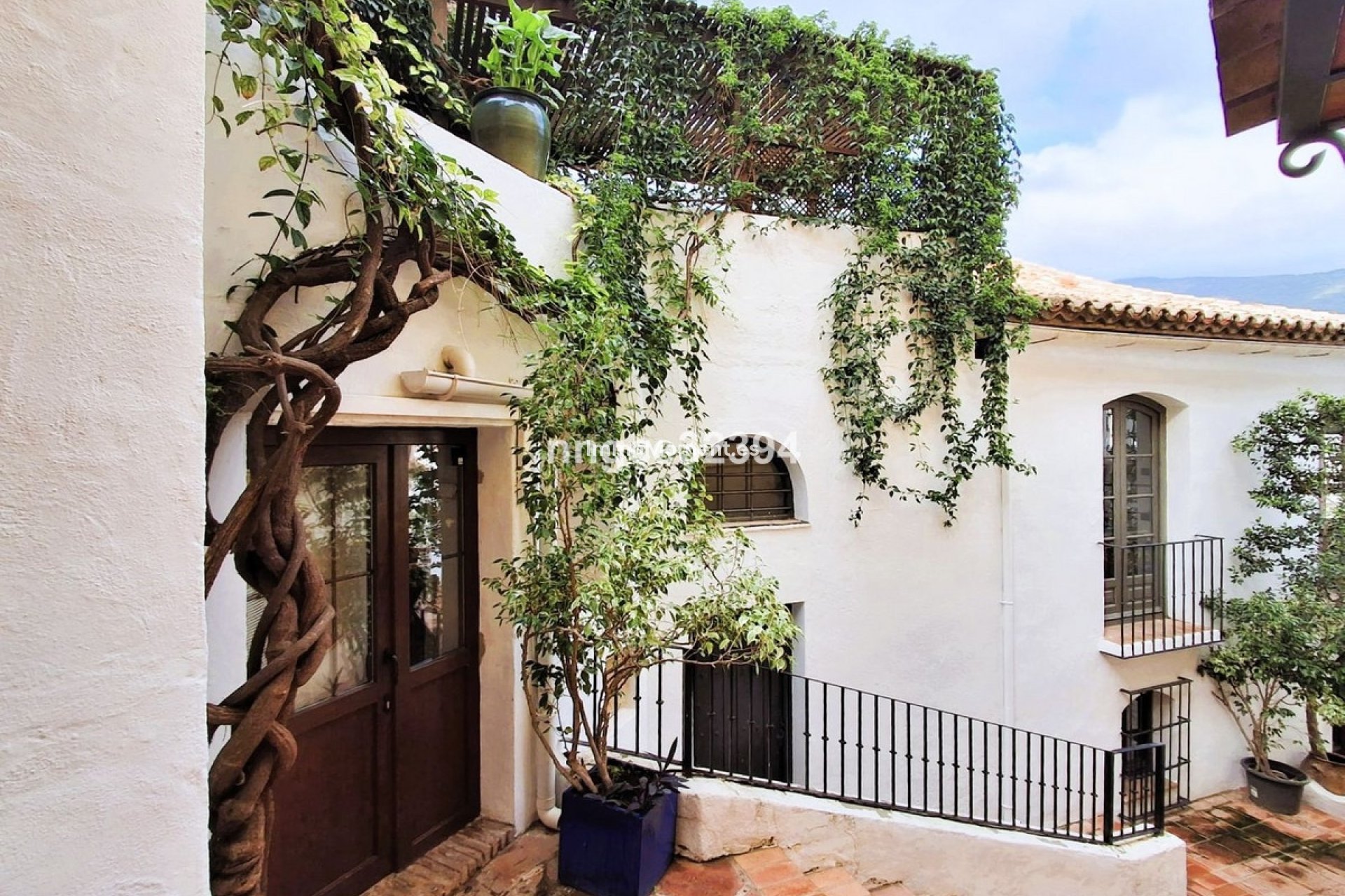 Resale - Villa - Benahavís - Benahavís Centro