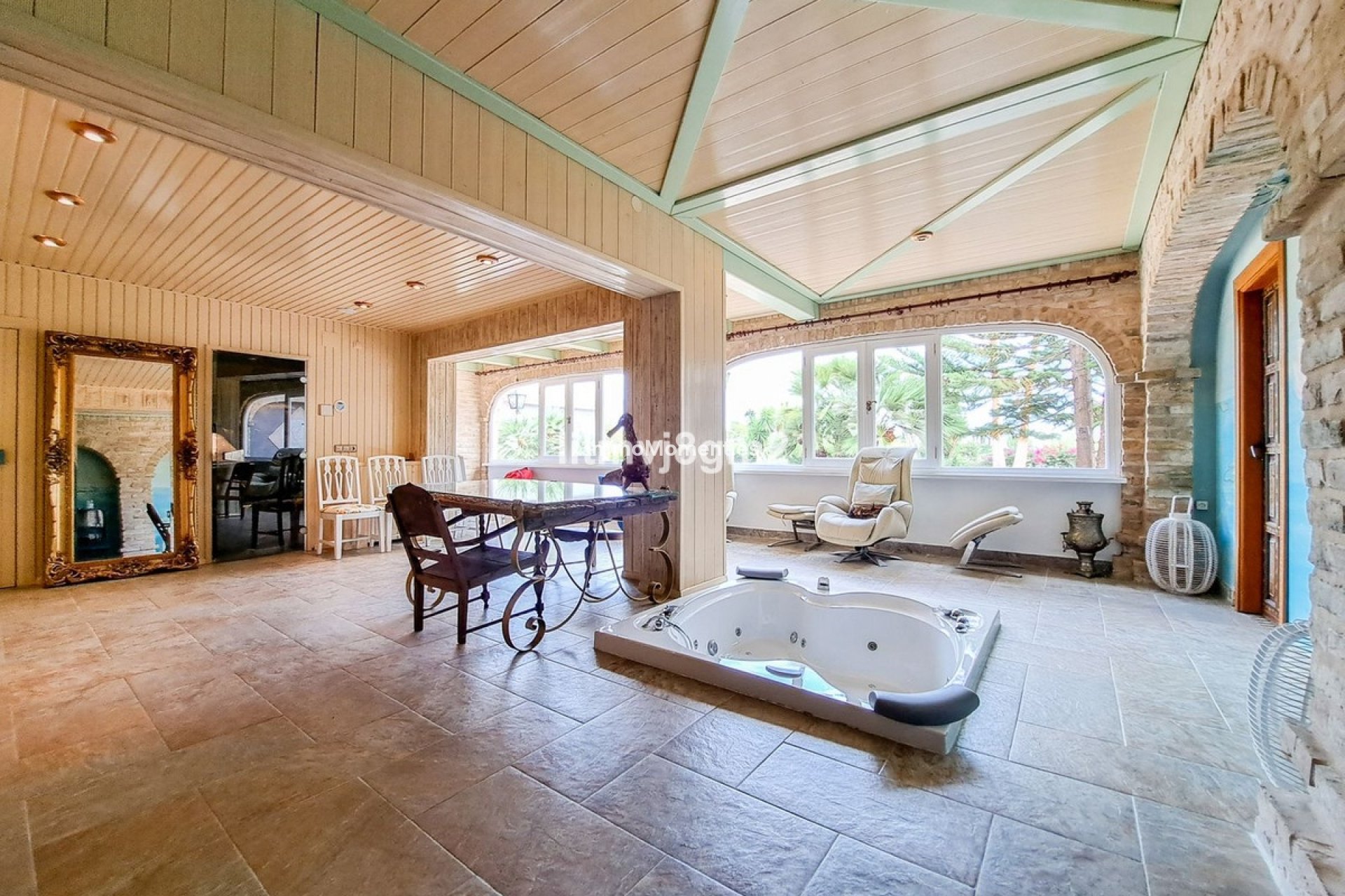 Resale - Villa - Benahavís - Benahavís Centro