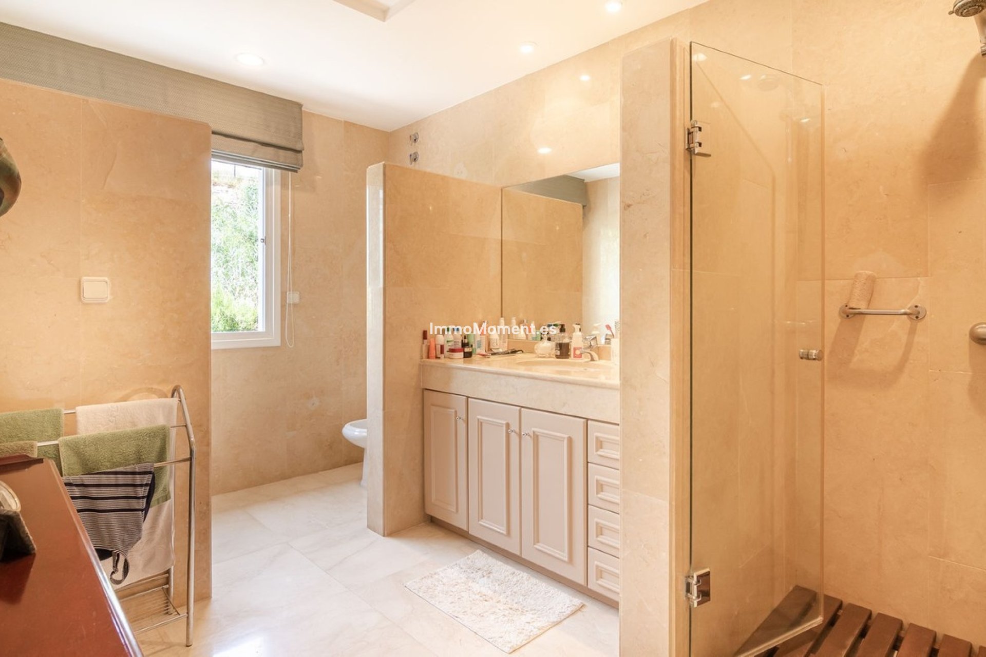 Resale - Villa - Benahavís - Benahavís Centro