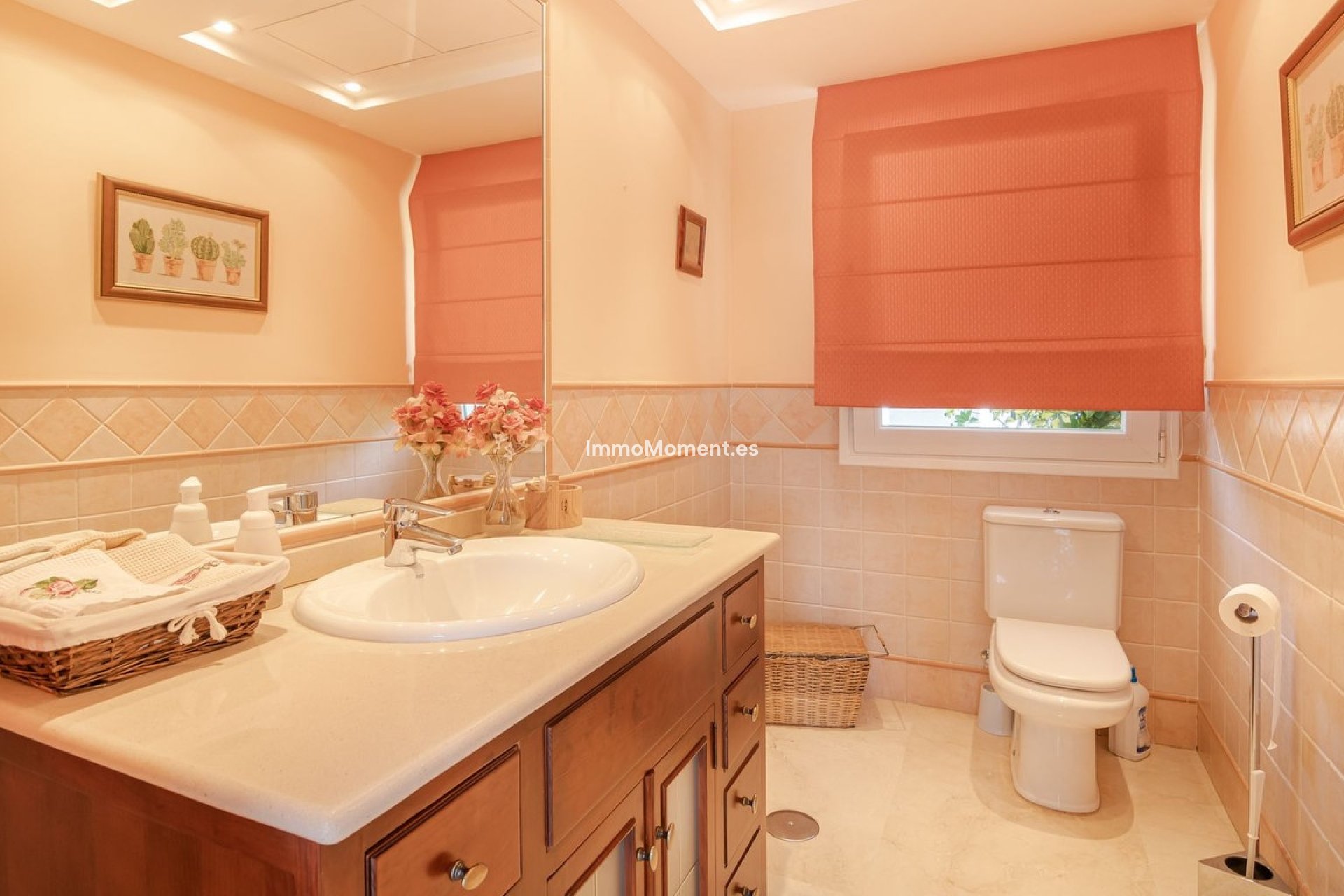 Resale - Villa - Benahavís - Benahavís Centro