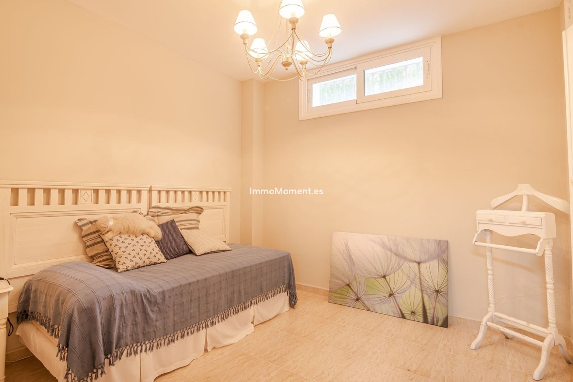 Resale - Villa - Benahavís - Benahavís Centro