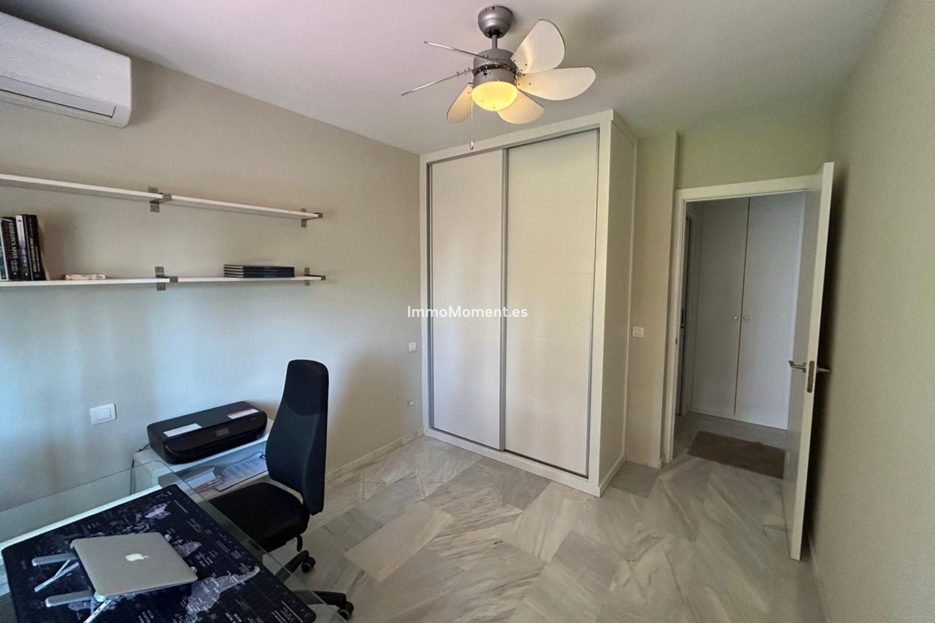 Resale - Villa - Benahavís - Benahavís Centro