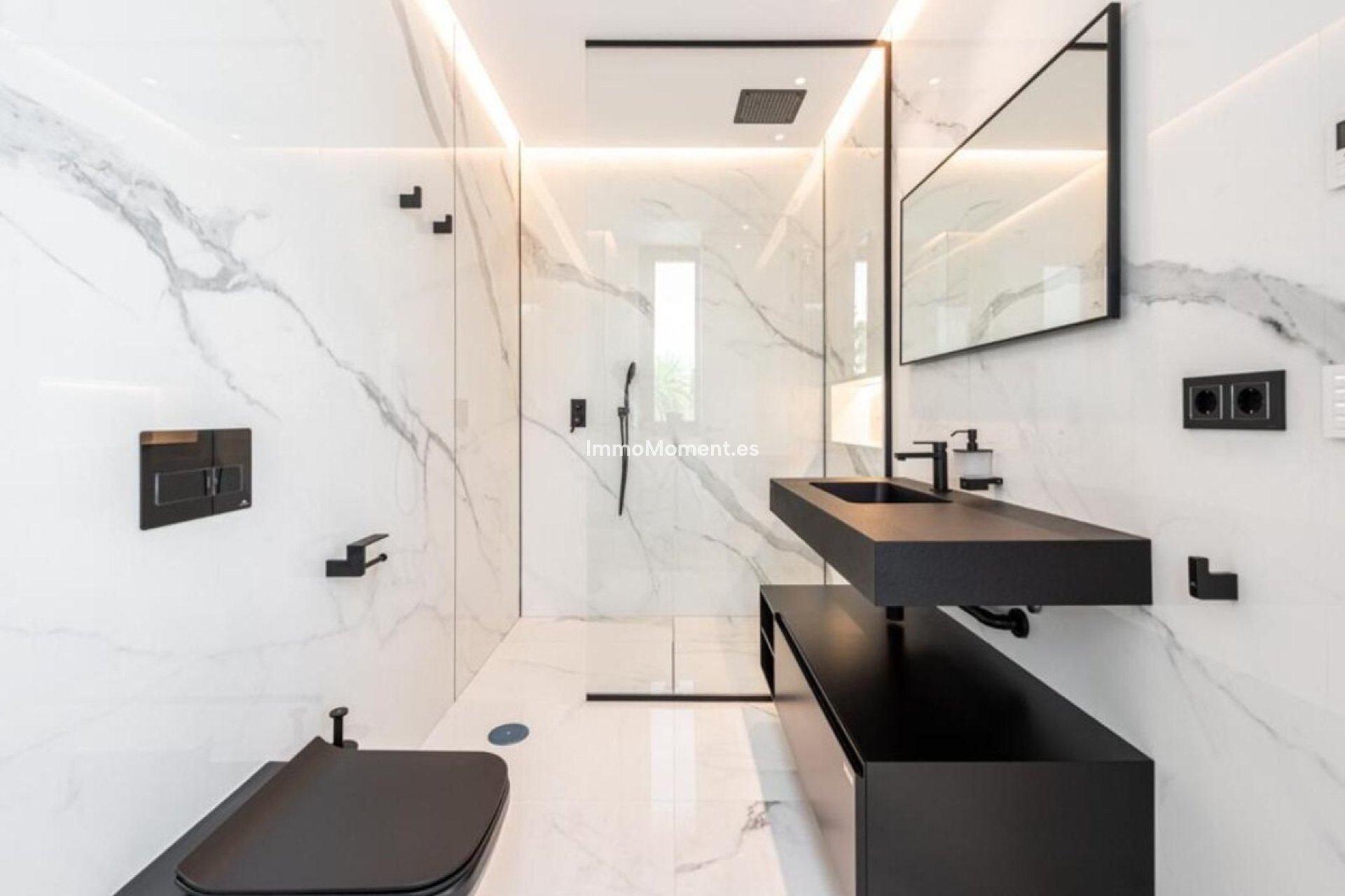 Resale - Villa - Benahavís - Benahavís Centro