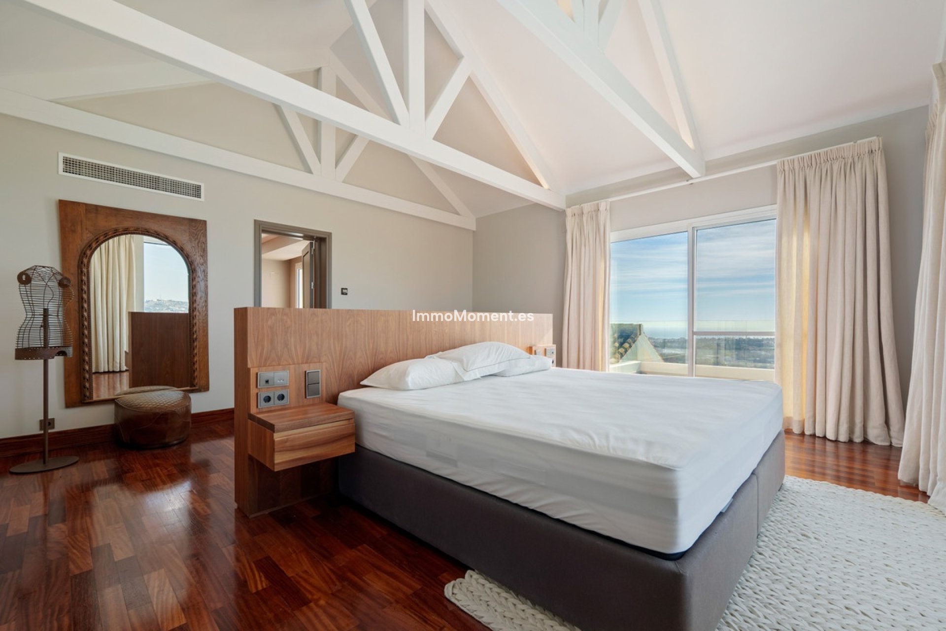 Resale - Villa - Benahavís - Benahavís Centro