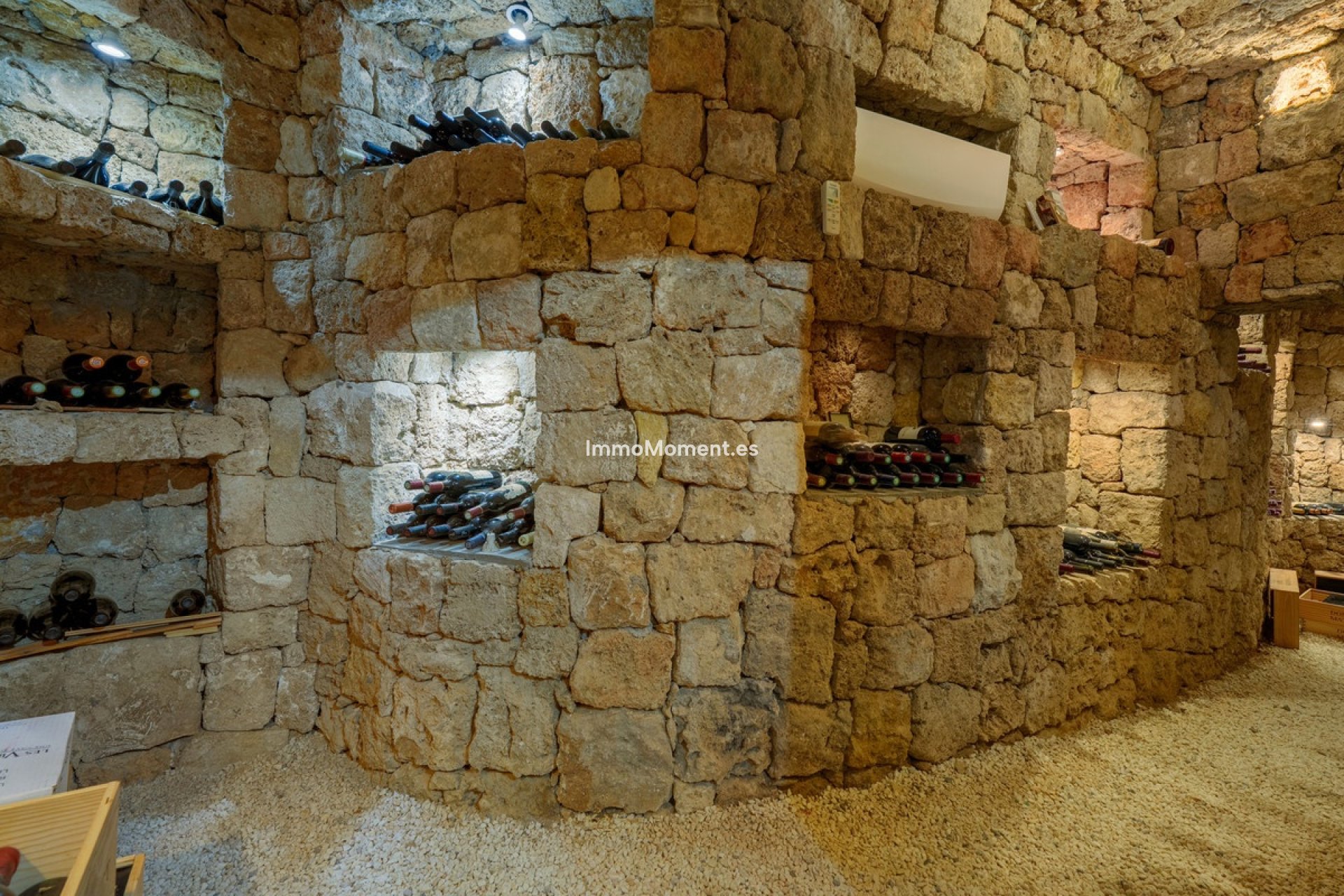 Resale - Villa - Benahavís - Benahavís Centro