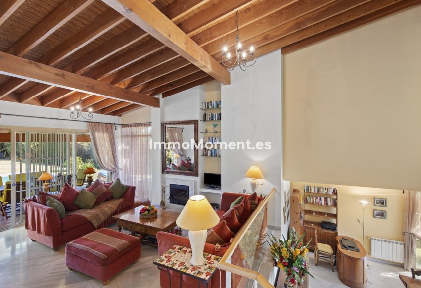 Resale - Villa - Benahavís - Benahavís Centro