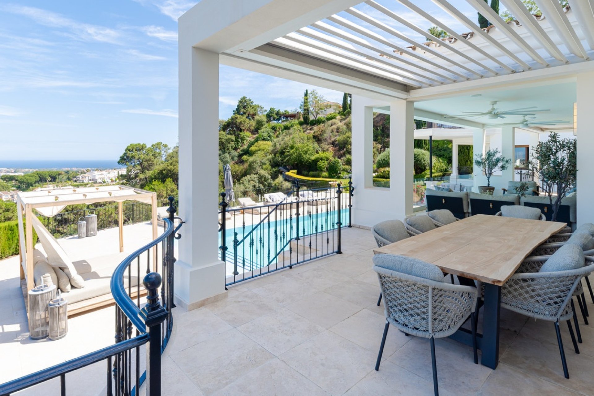 Resale - Villa - Benahavís - Benahavís Centro