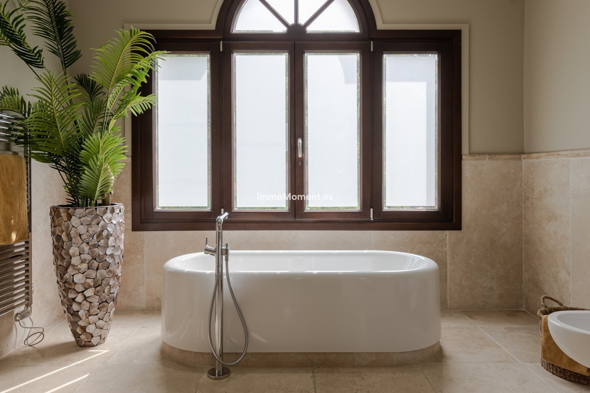 Resale - Villa - Benahavís - Benahavís Centro