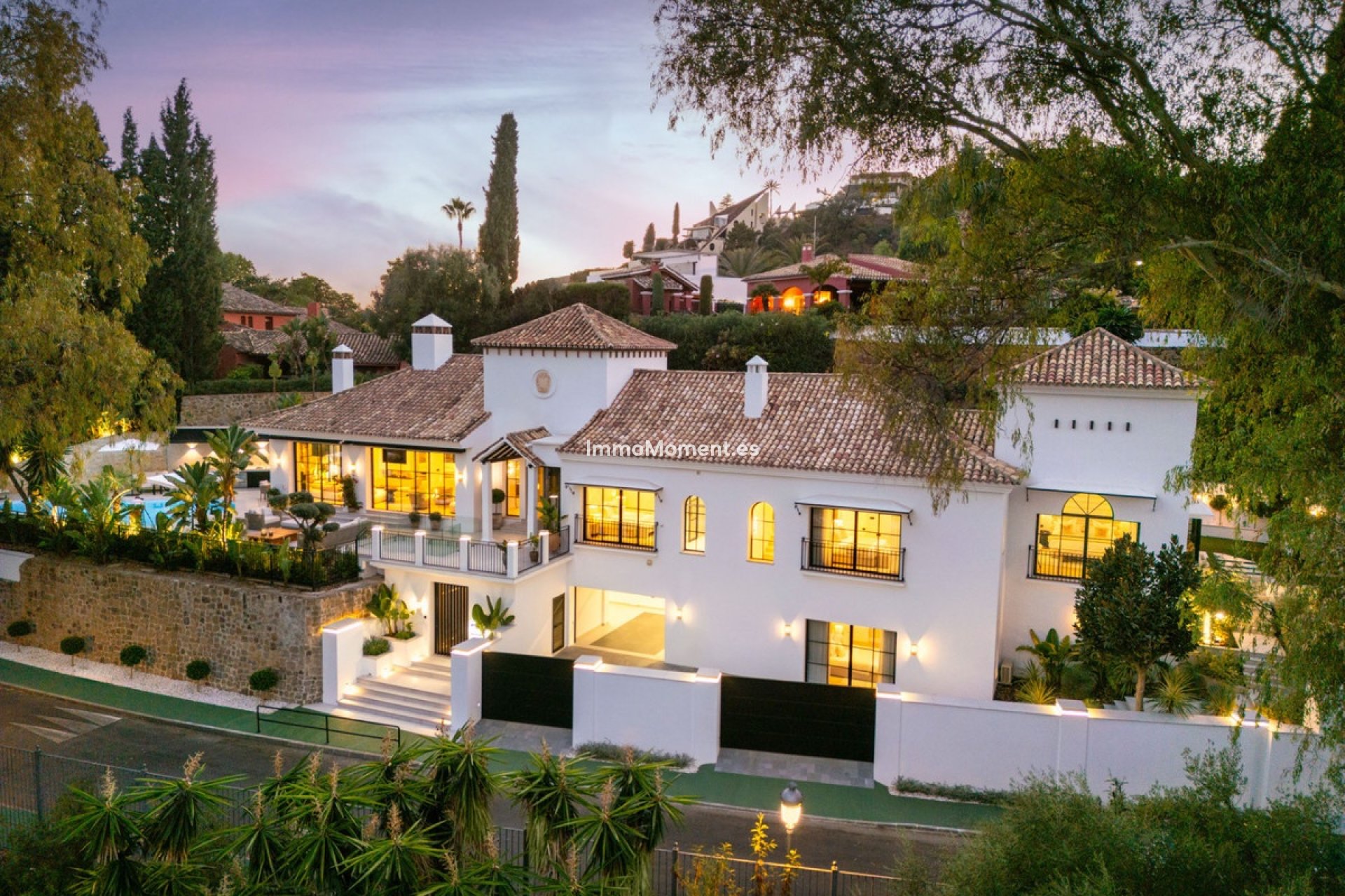 Resale - Villa - Benahavís - Benahavís Centro