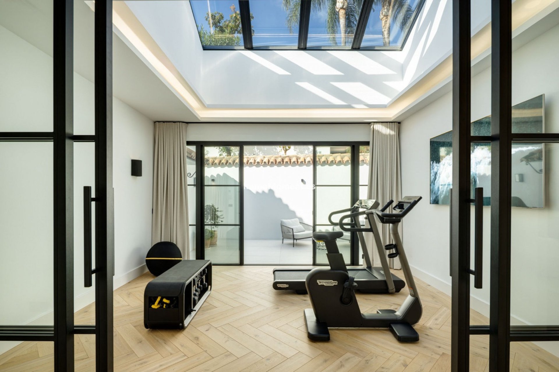 Resale - Villa - Benahavís - Benahavís Centro