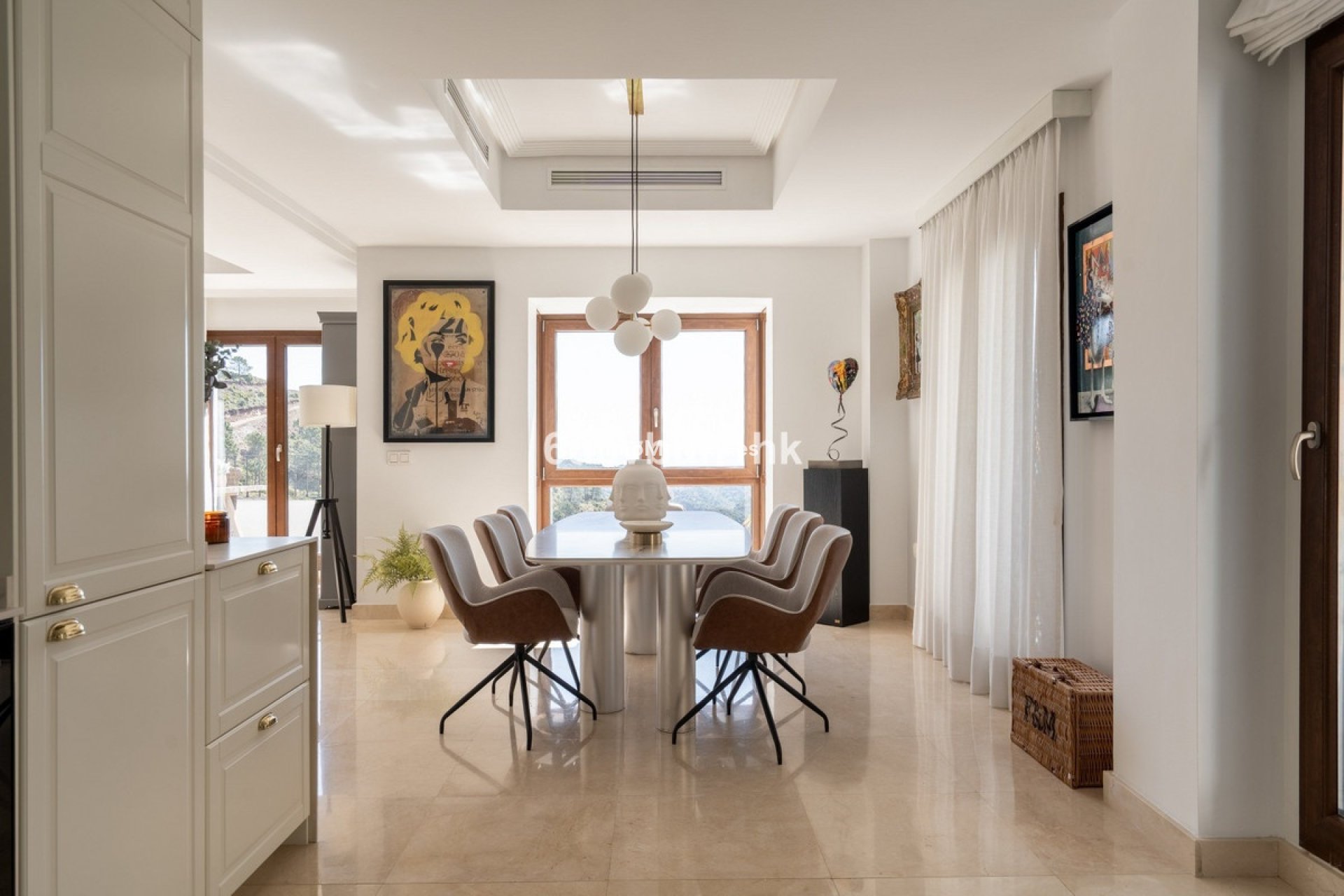 Resale - Villa - Benahavís - Benahavís Centro