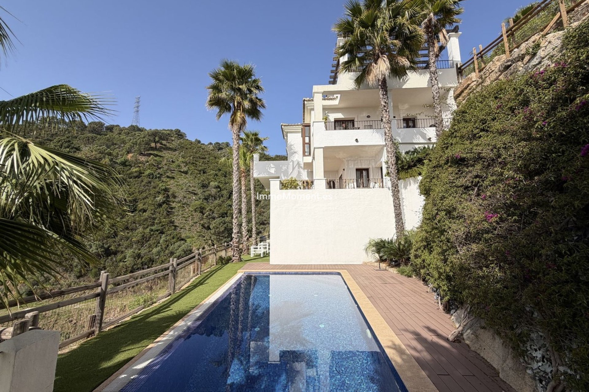 Resale - Villa - Benahavís - Benahavís Centro