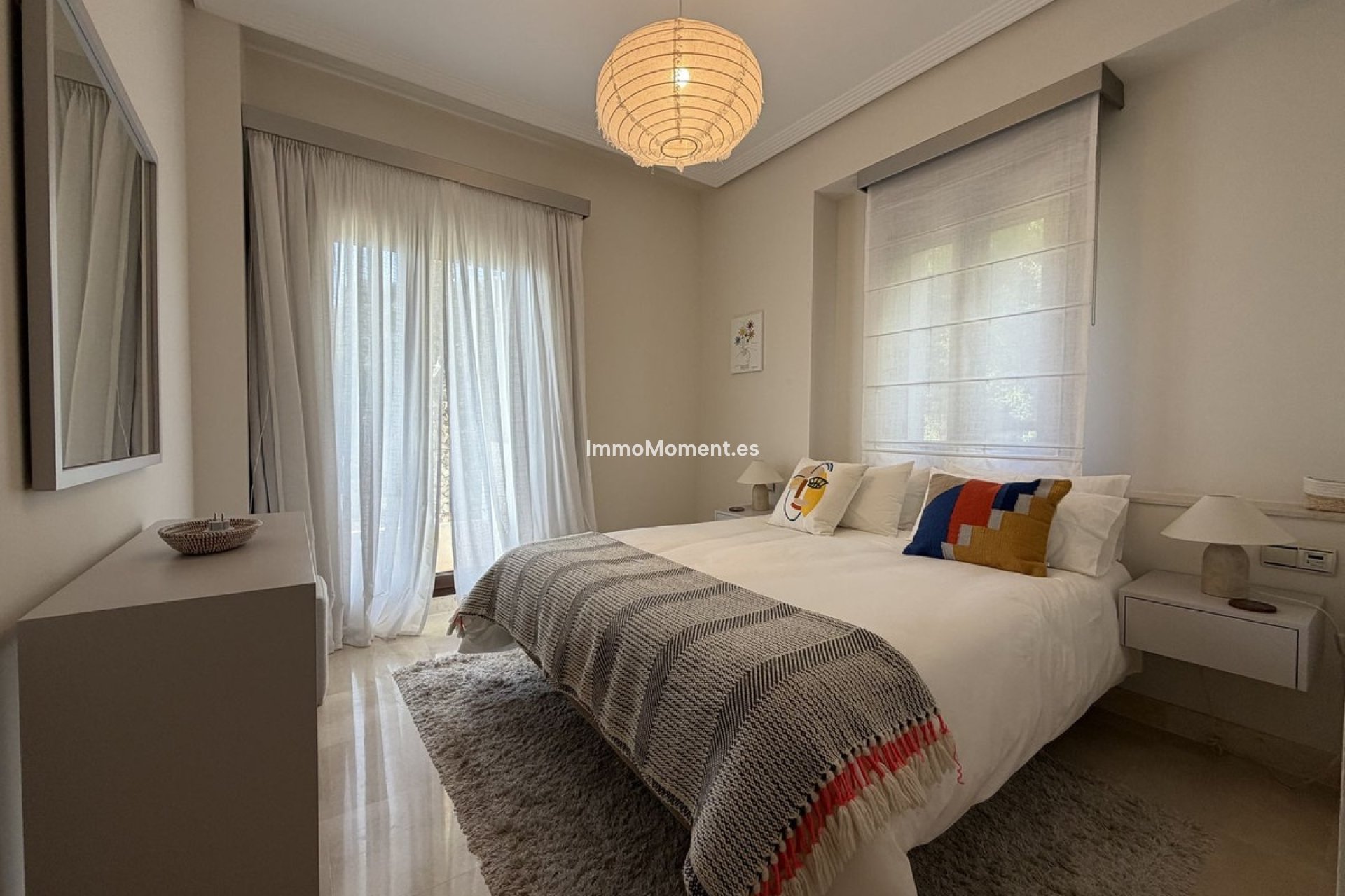 Resale - Villa - Benahavís - Benahavís Centro