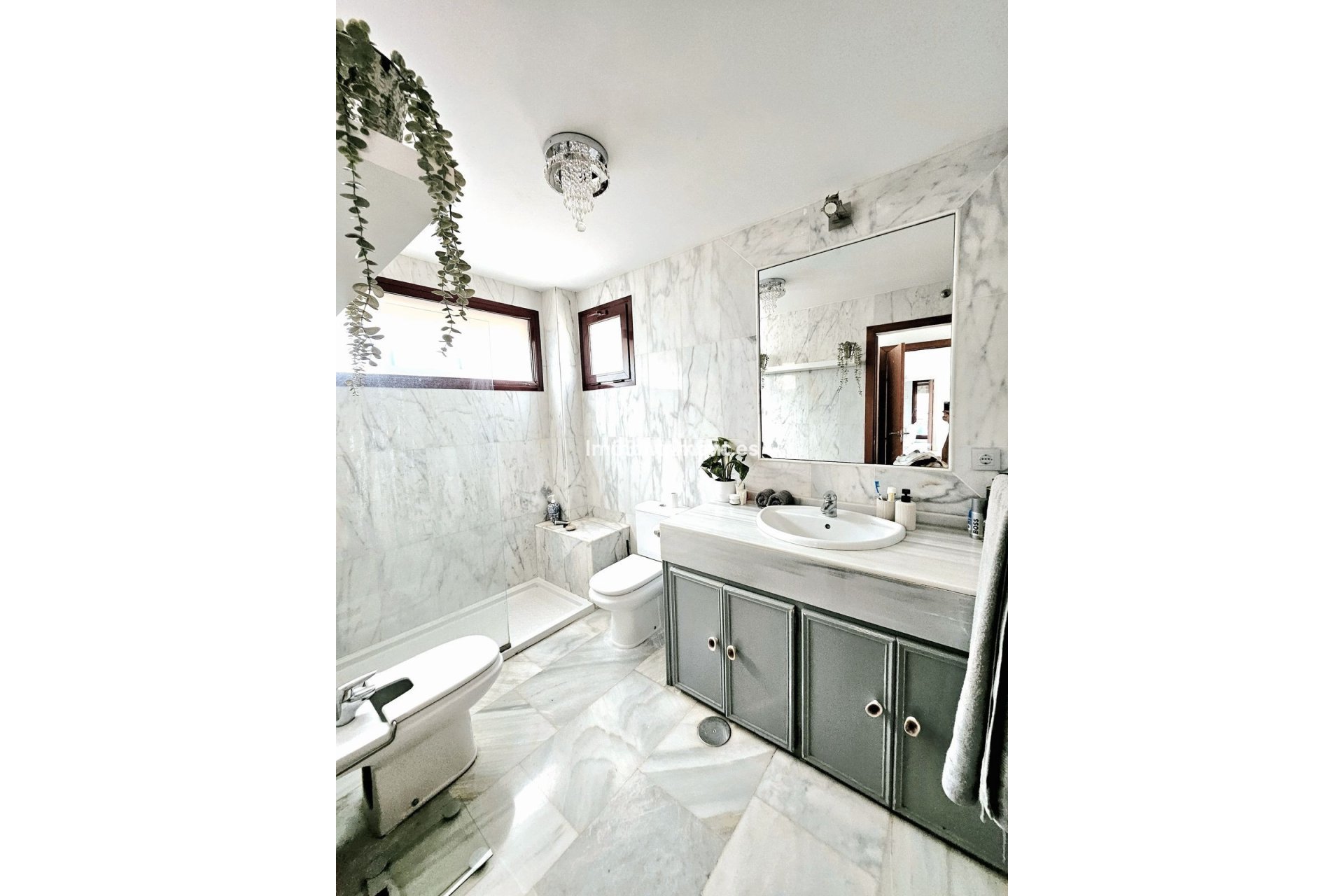 Resale - Villa - Benahavís - Benahavís Centro