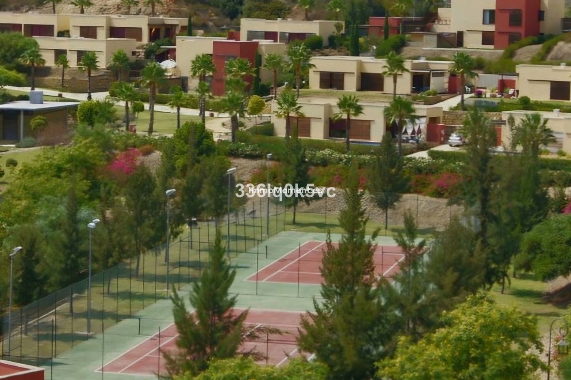 Resale - Villa - Benahavís - Benahavís Centro