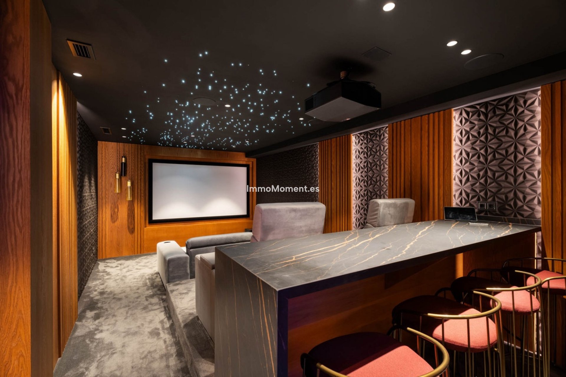 Resale - Villa - Benahavís - Benahavís Centro