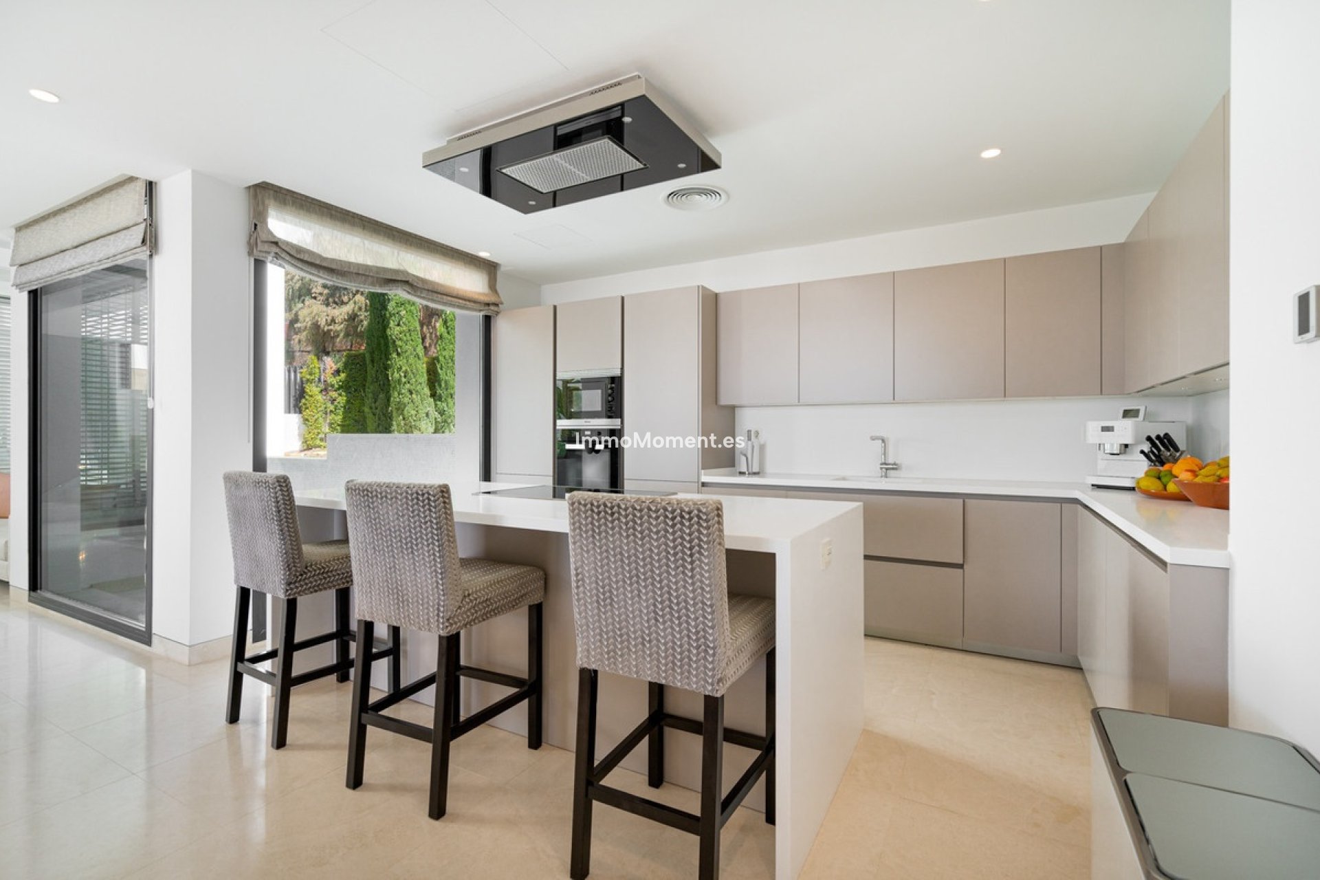 Resale - Villa - Benahavís - Benahavís Centro
