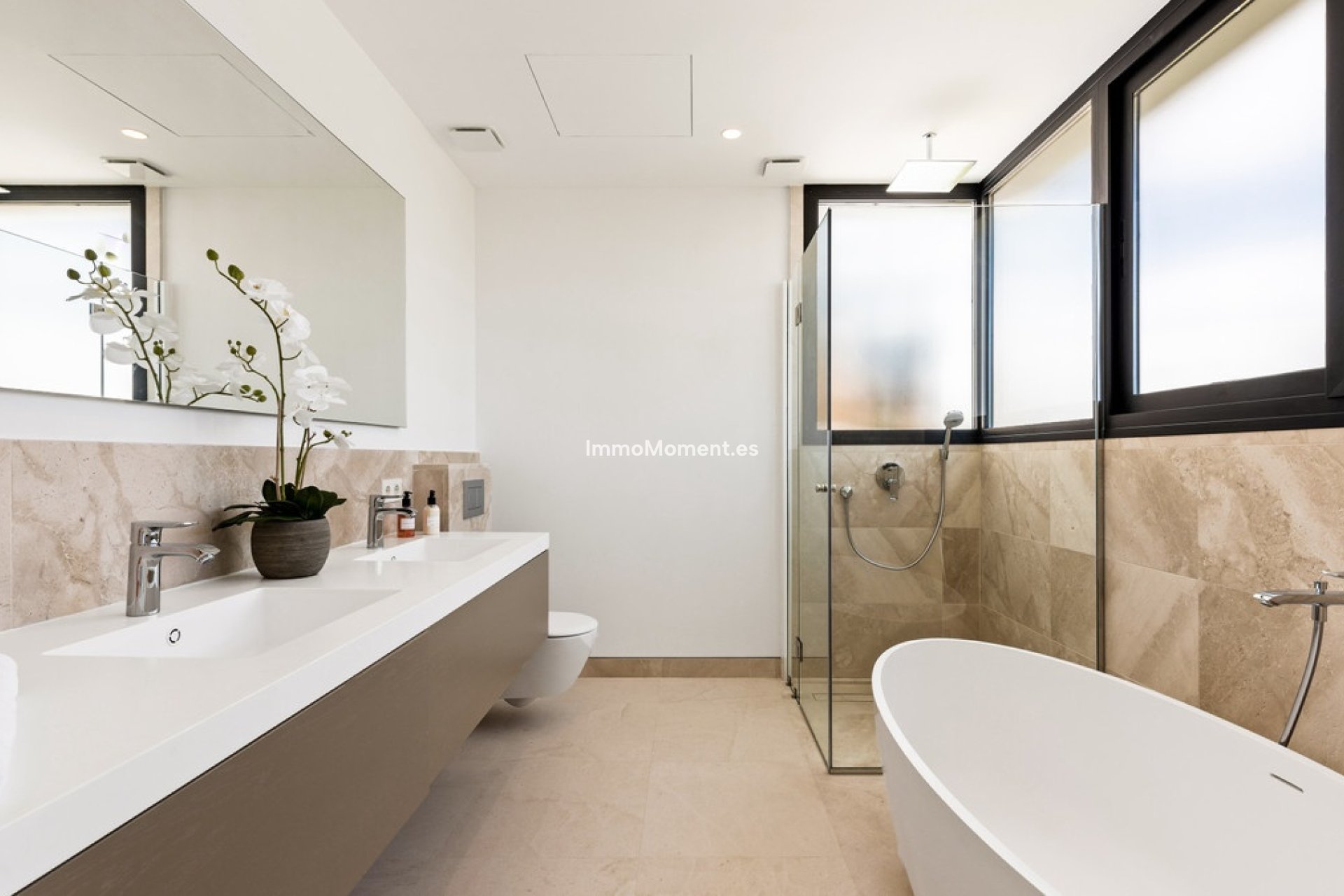 Resale - Villa - Benahavís - Benahavís Centro