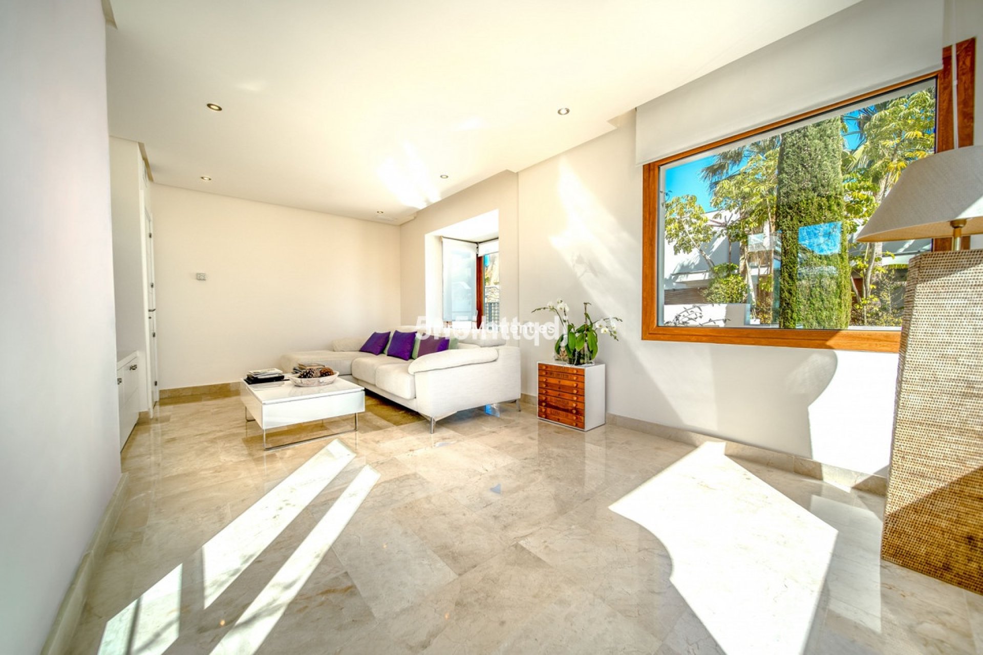 Resale - Villa - Benahavís - Benahavís Centro