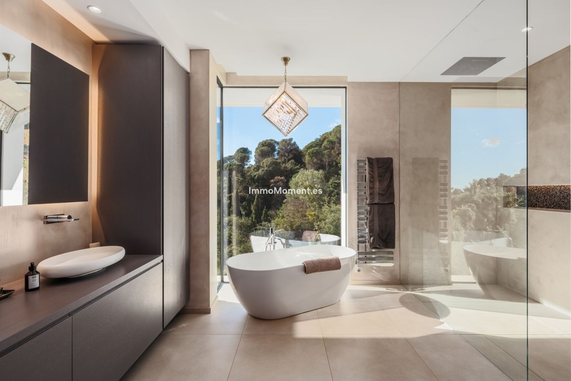 Resale - Villa - Benahavís - El Madroñal