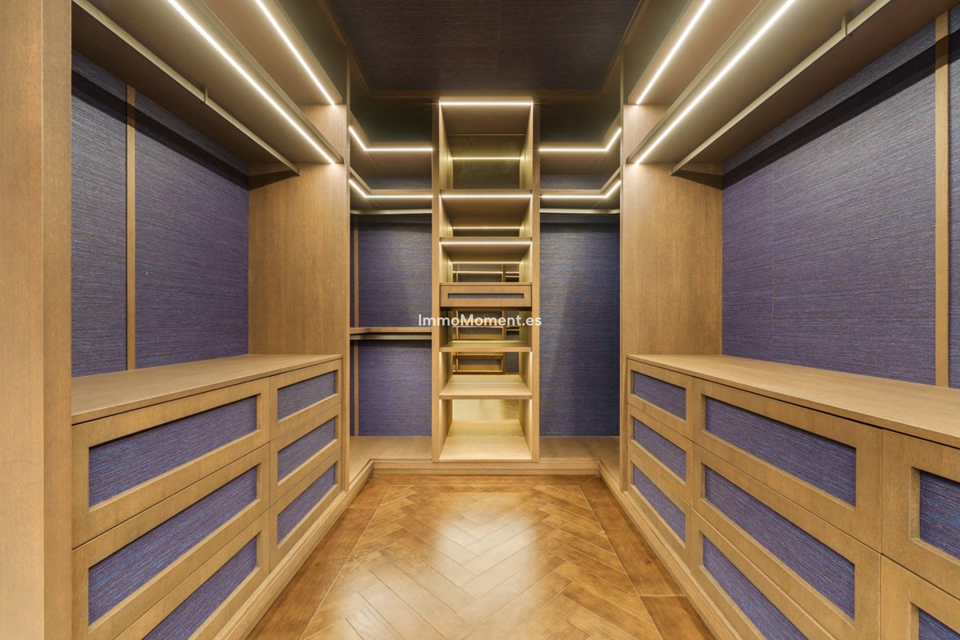 Resale - Villa - Benahavís - El Madroñal