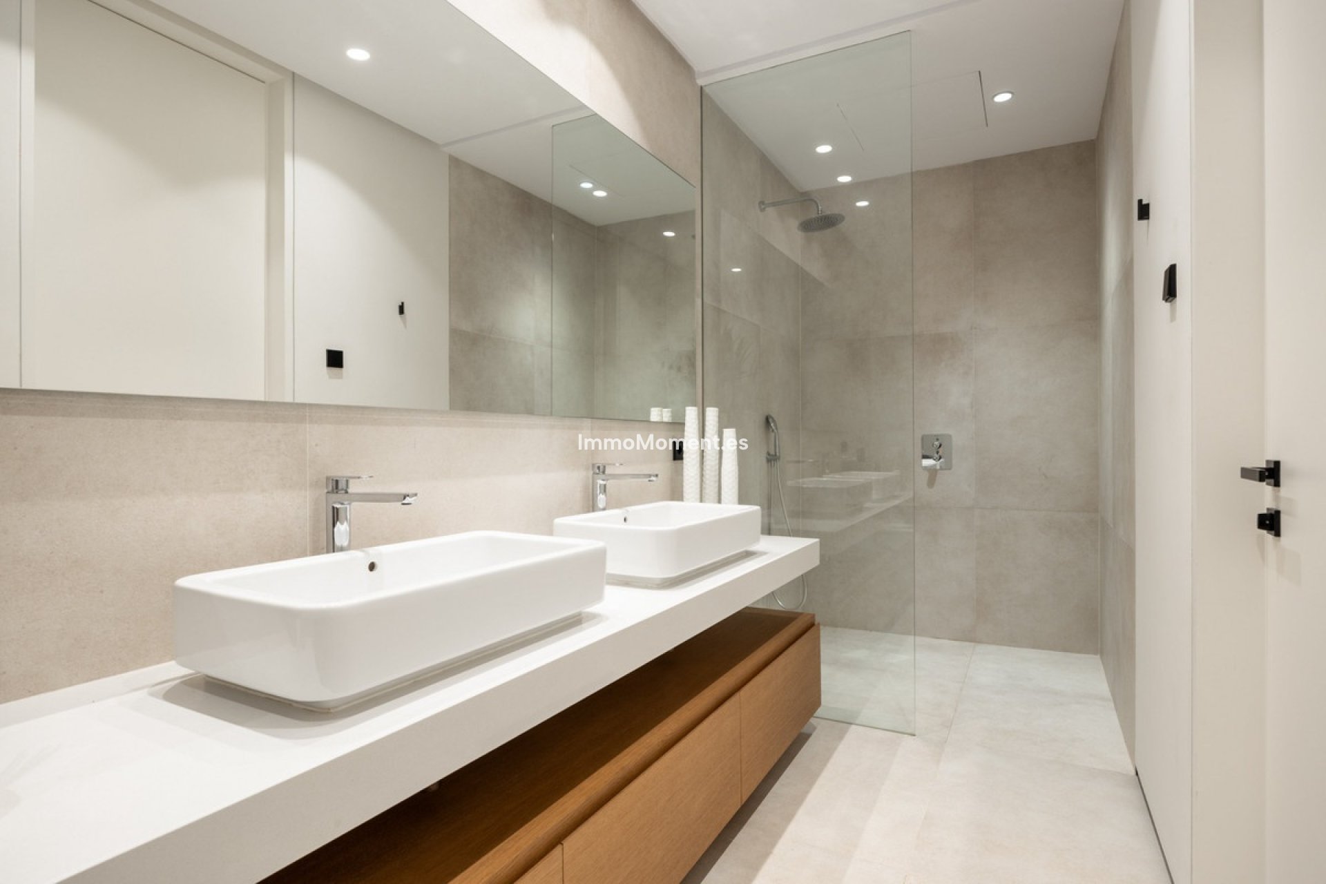 Resale - Villa - Benahavís - El Madroñal