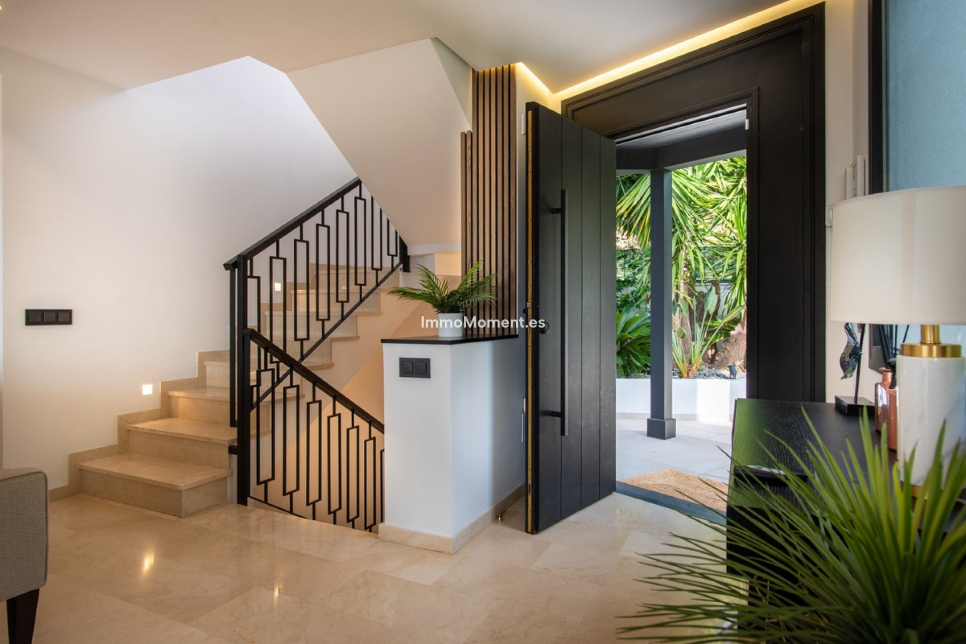 Resale - Villa - Benahavís - La Quinta