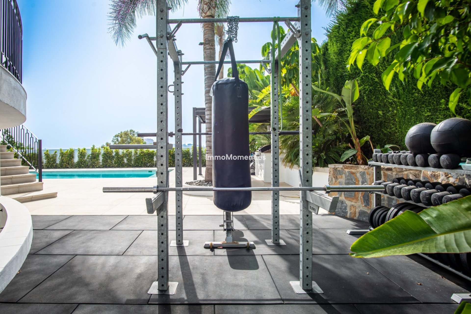 Resale - Villa - Benahavís - La Quinta