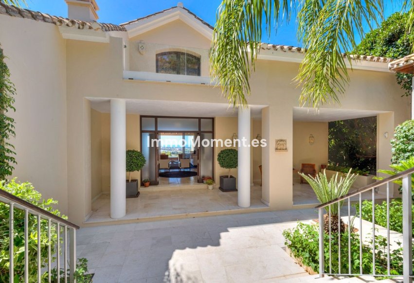 Resale - Villa - Benahavís - La Quinta