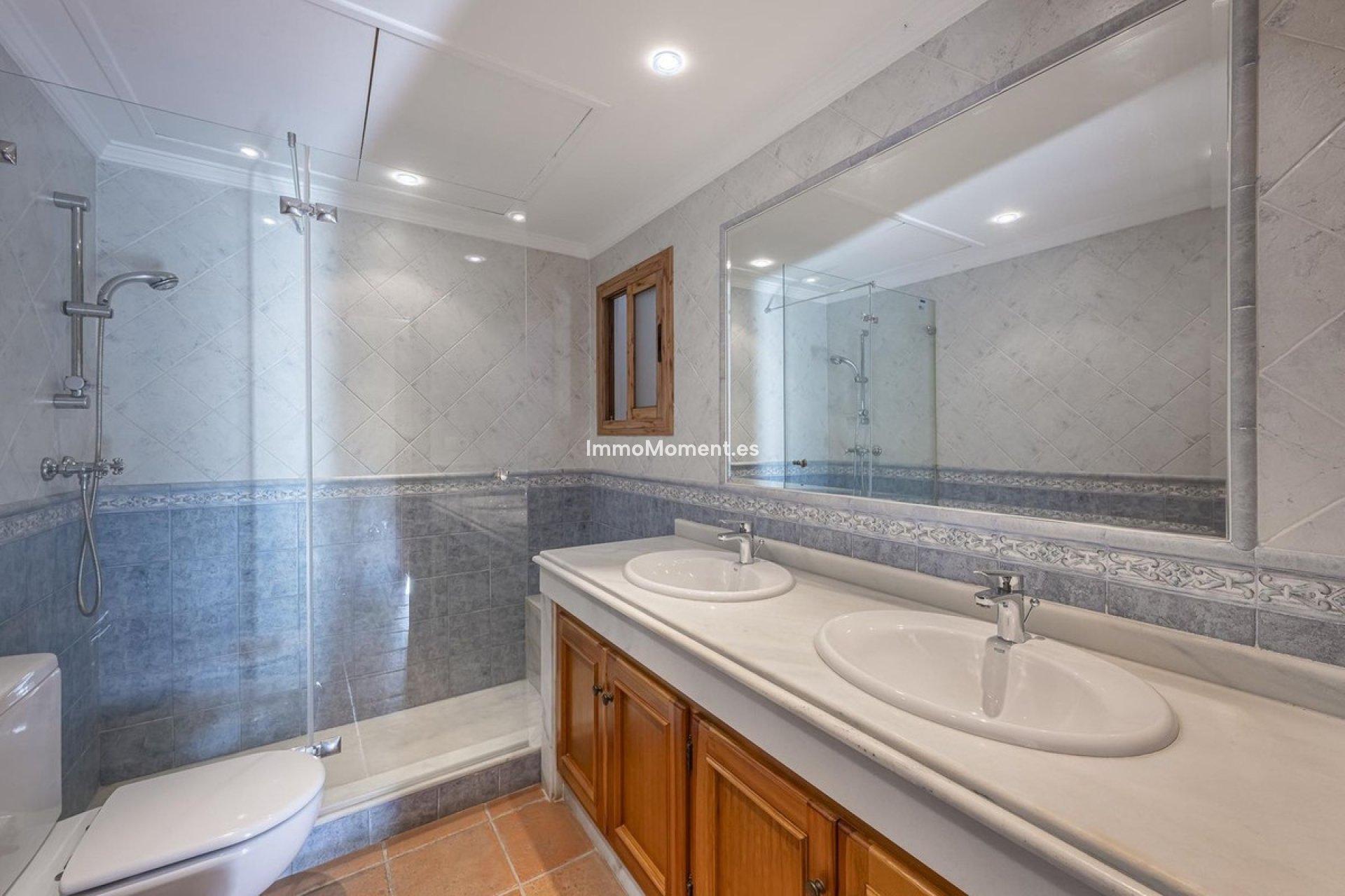 Resale - Villa - Benahavís - La Quinta