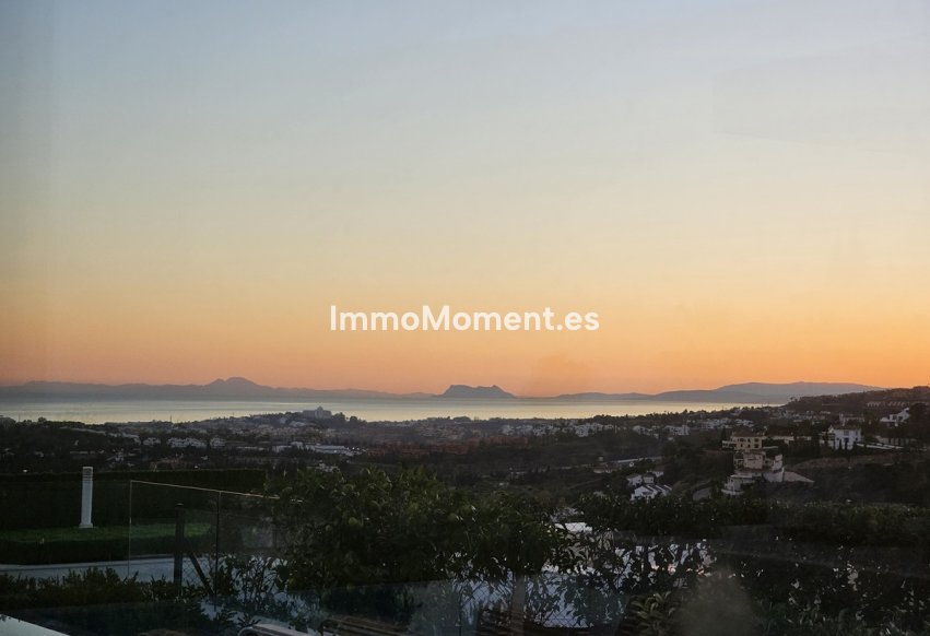 Resale - Villa - Benahavís - La Quinta