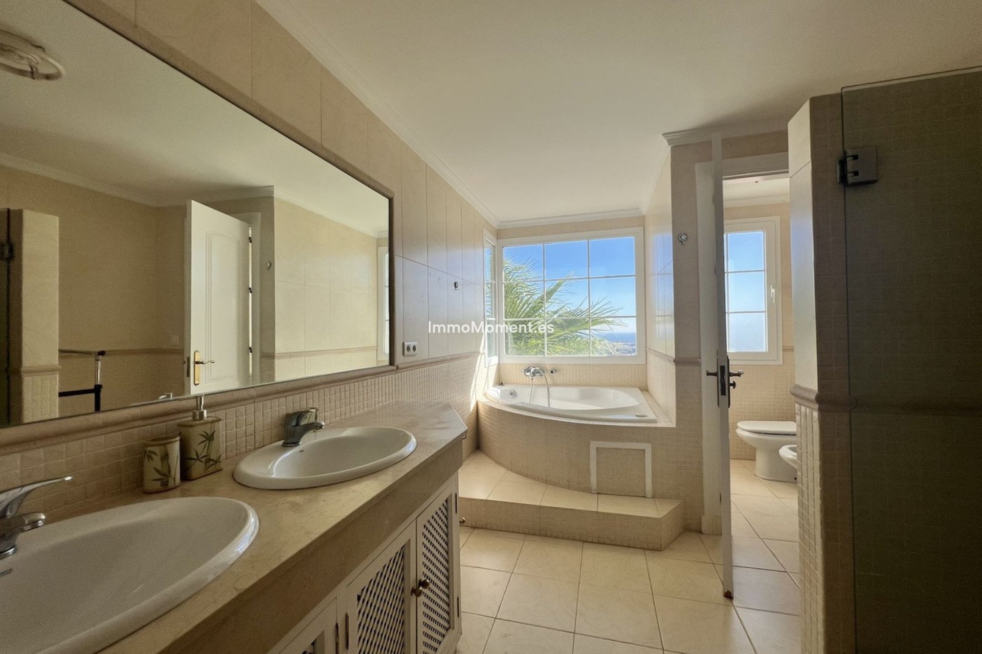 Resale - Villa - Benahavís - La Quinta