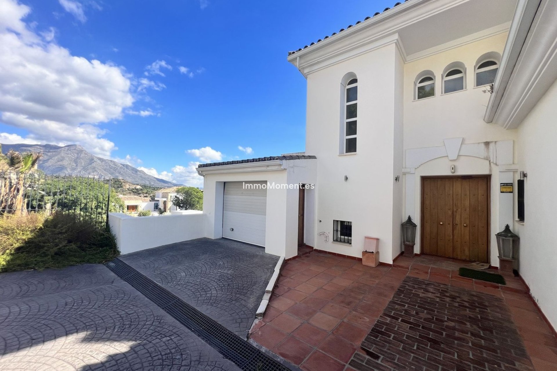 Resale - Villa - Benahavís - La Quinta