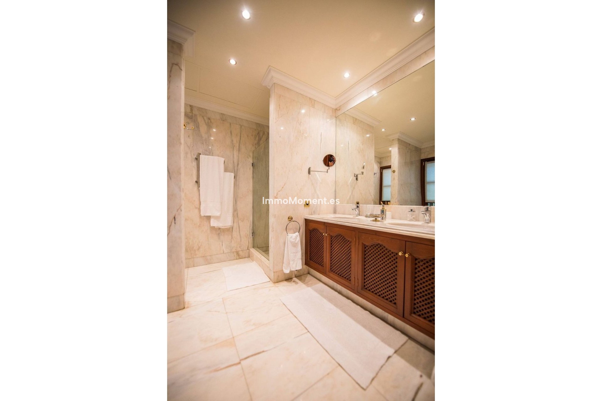 Resale - Villa - Benahavís - La Zagaleta