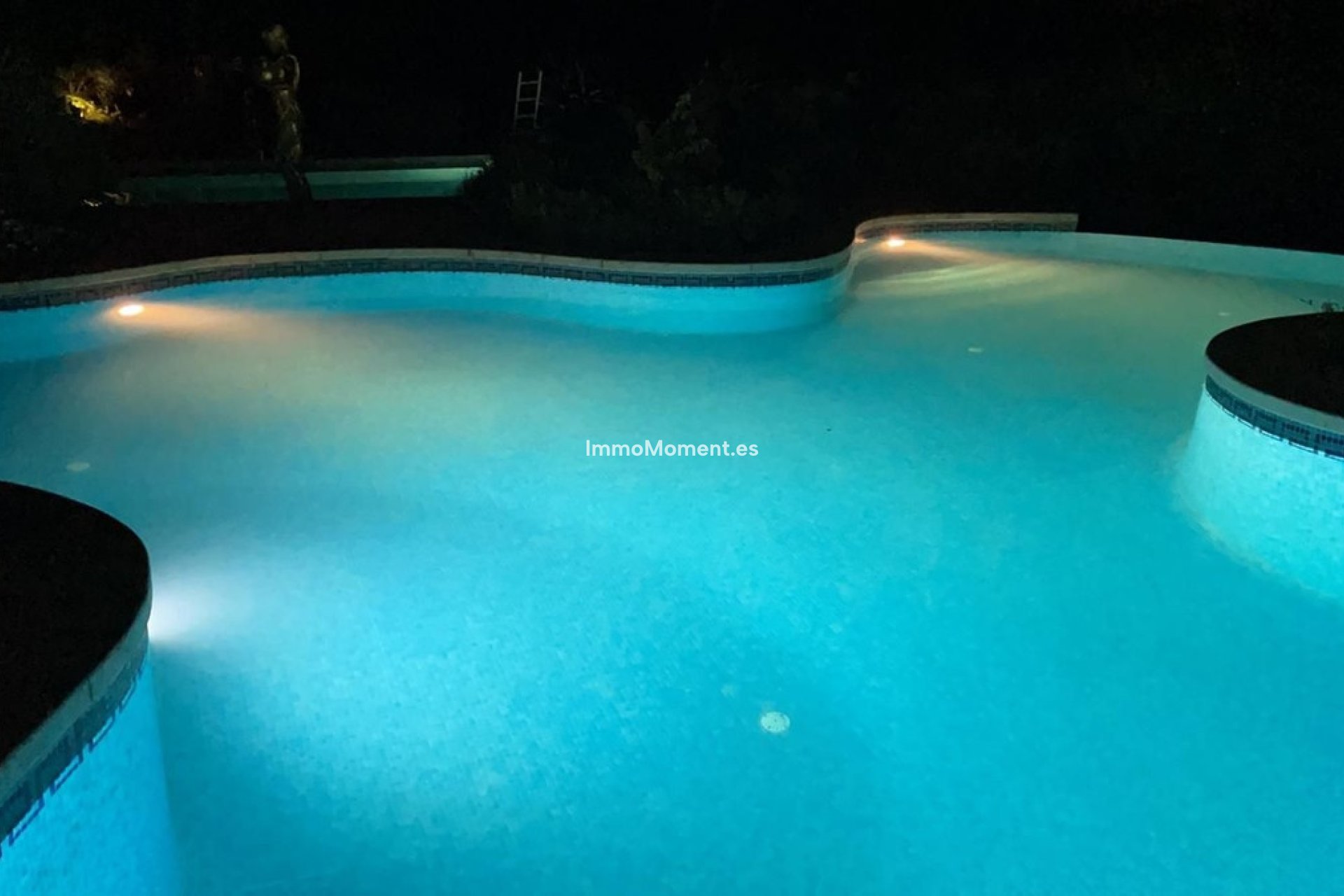 Resale - Villa - Benahavís - La Zagaleta