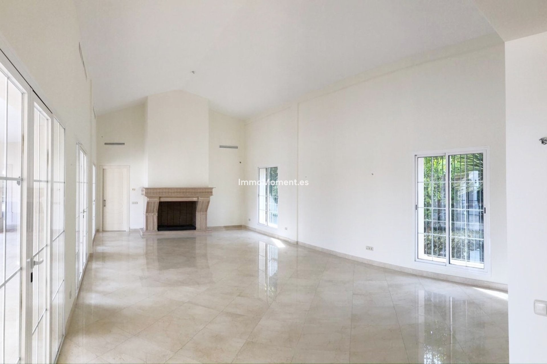 Resale - Villa - Benahavís - Los Arqueros