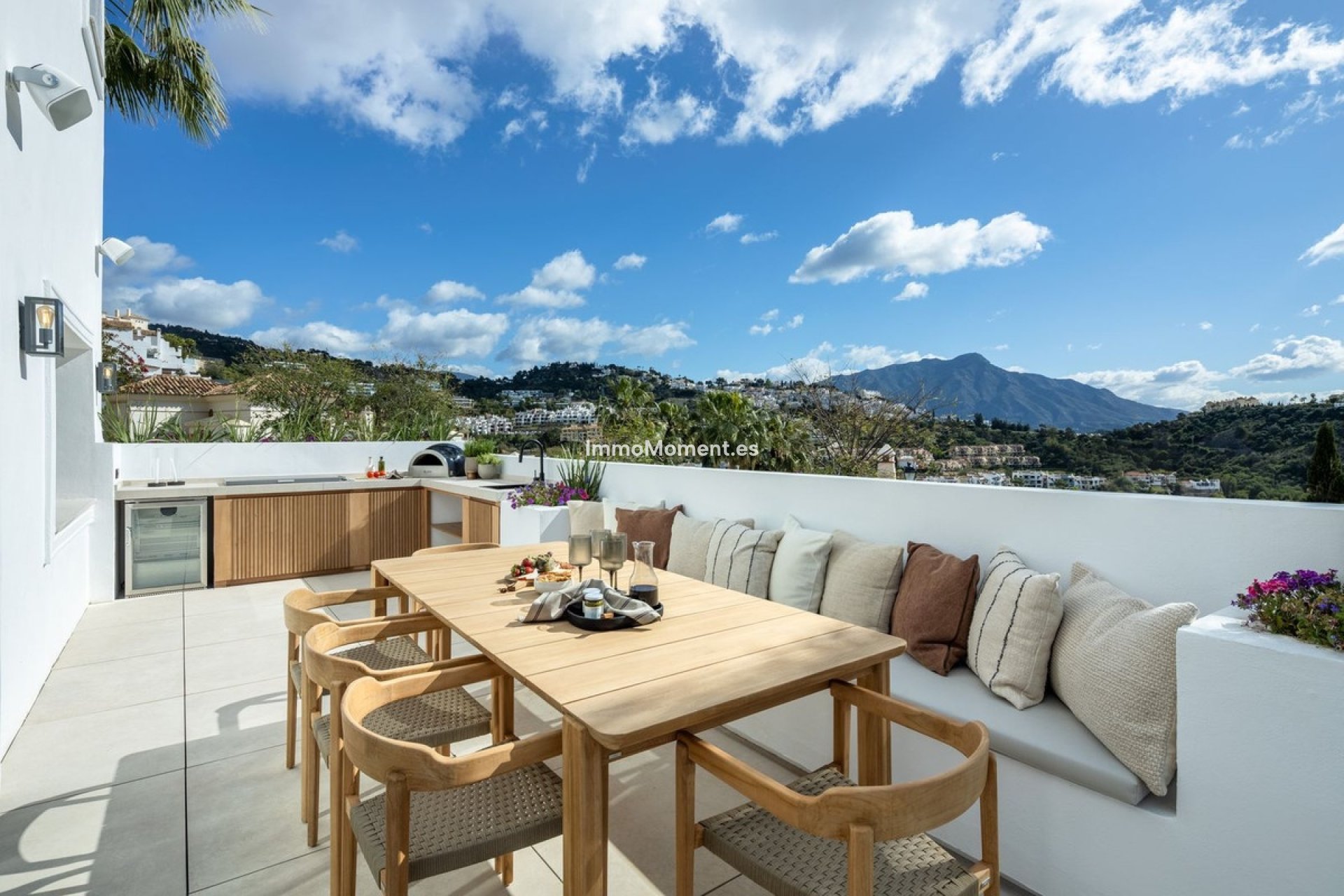 Resale - Villa - Benahavís - Los Arqueros