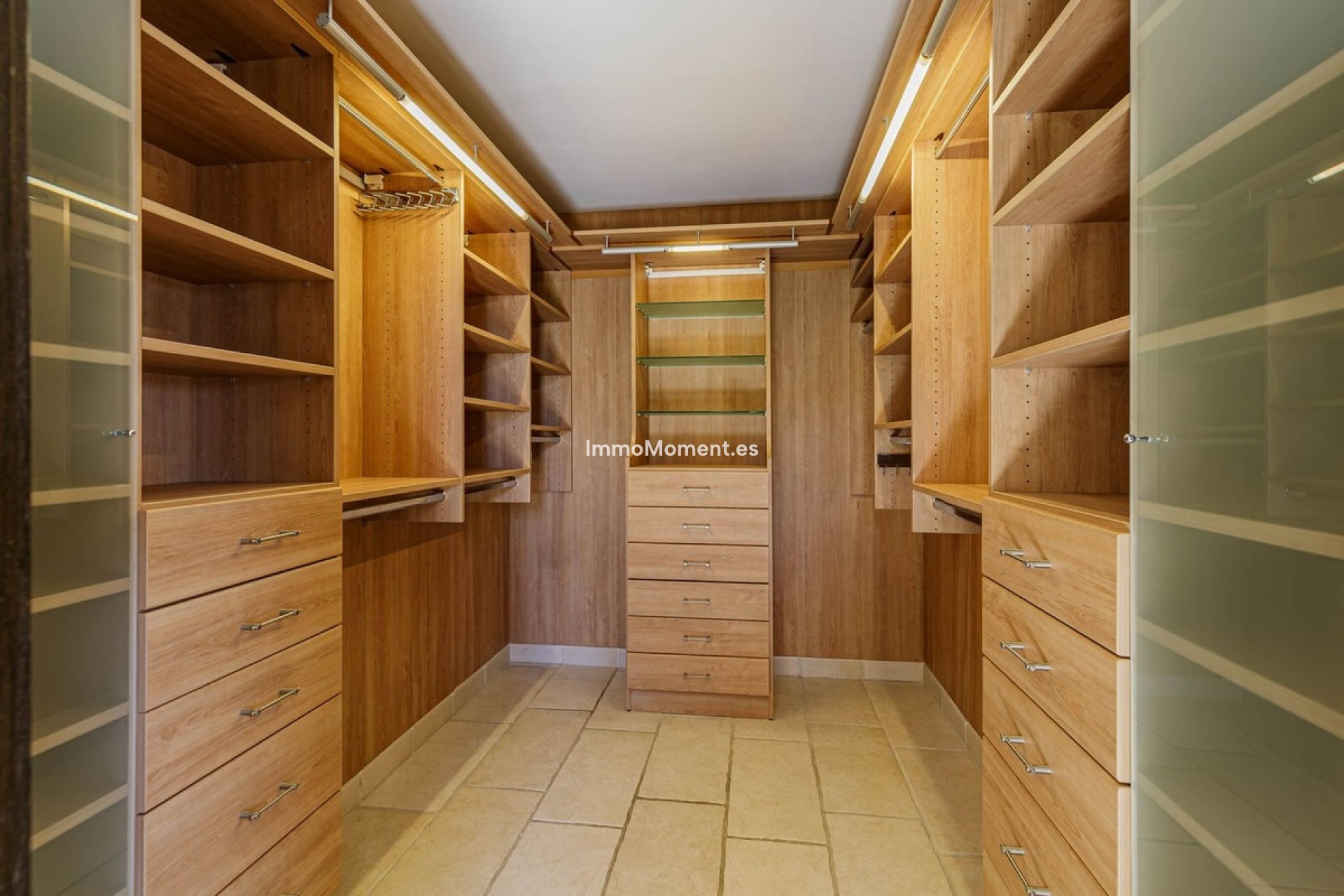 Resale - Villa - Benahavís - Los Arqueros