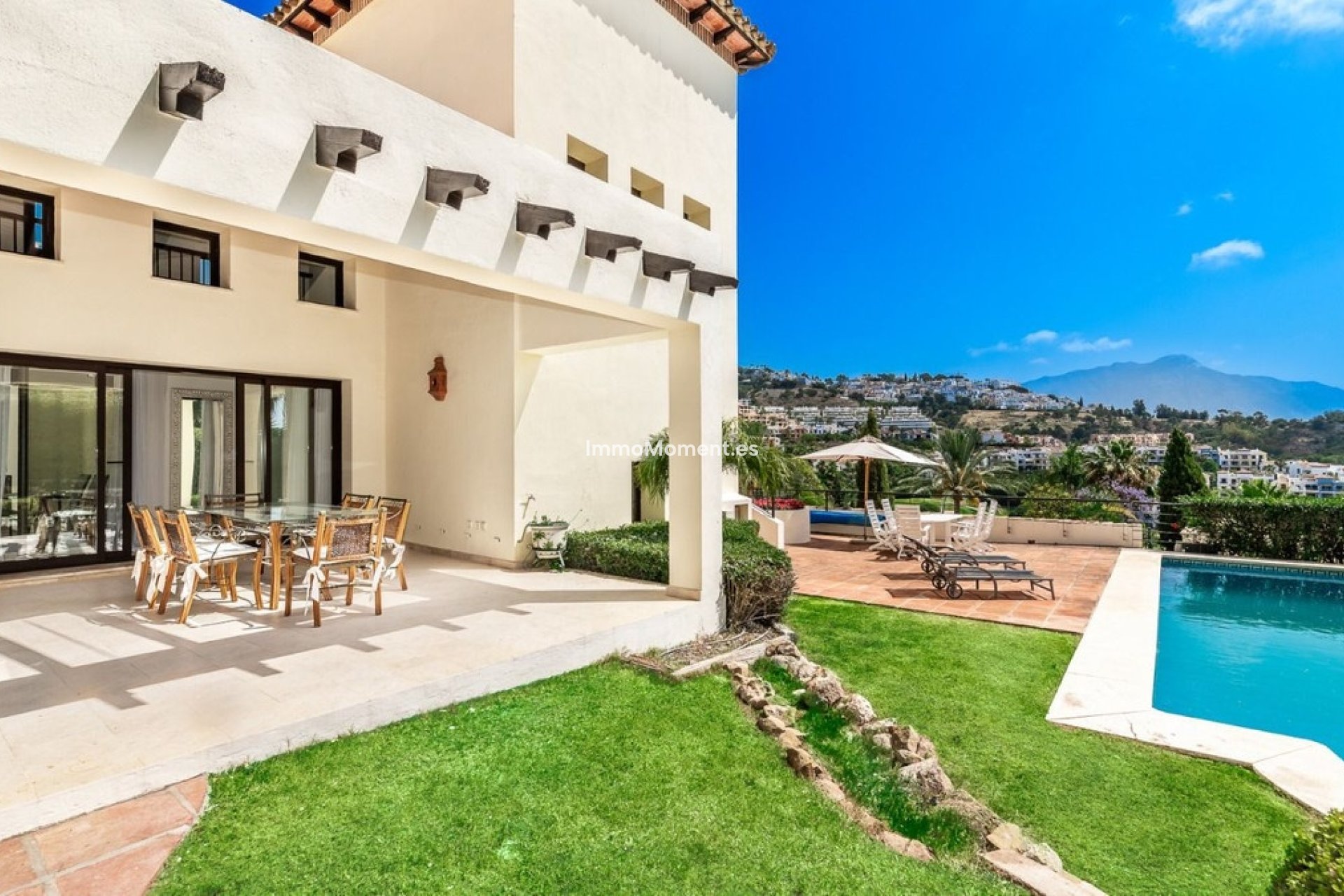 Resale - Villa - Benahavís - Los Arqueros