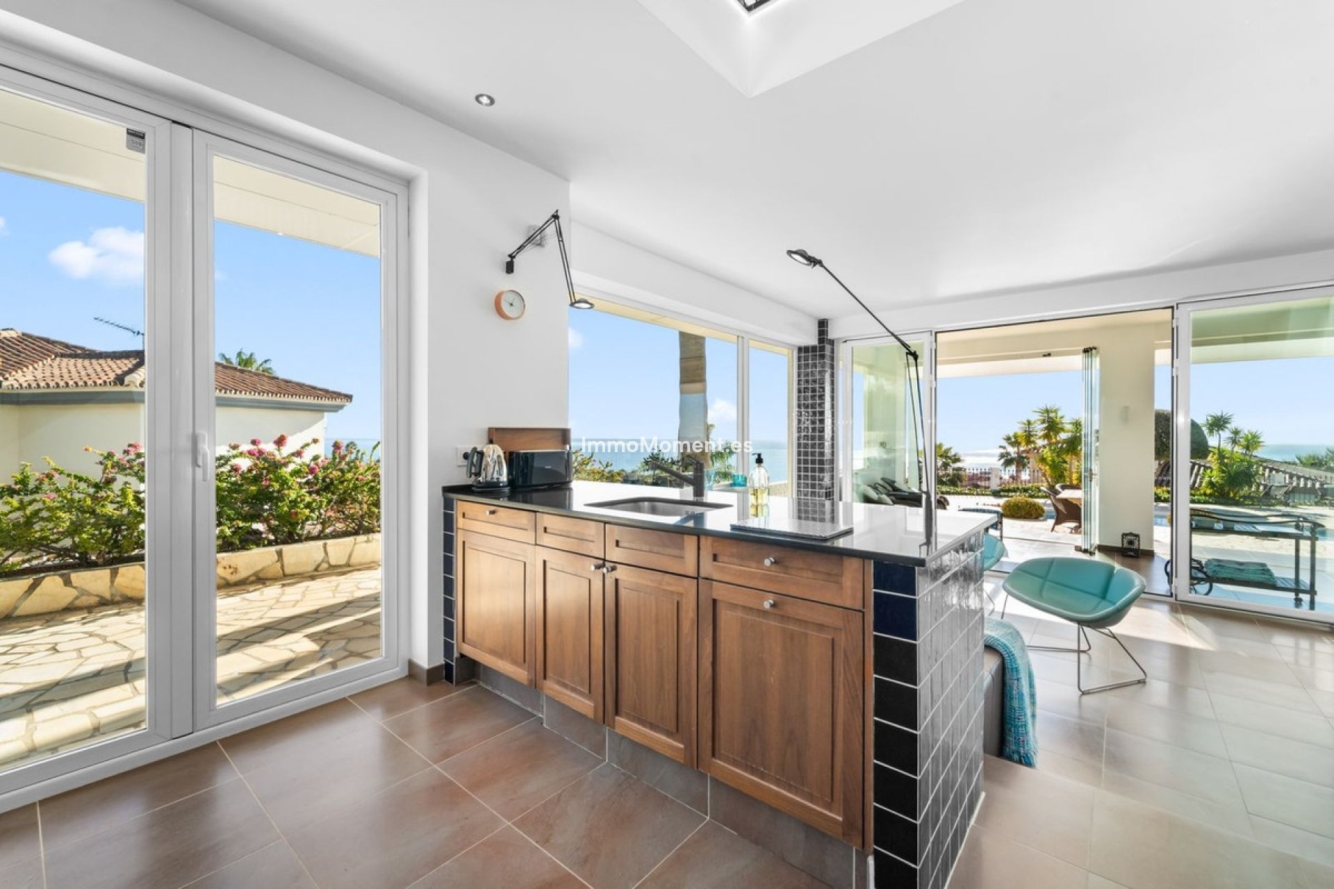 Resale - Villa - Benalmadena - Benalmadena Centro