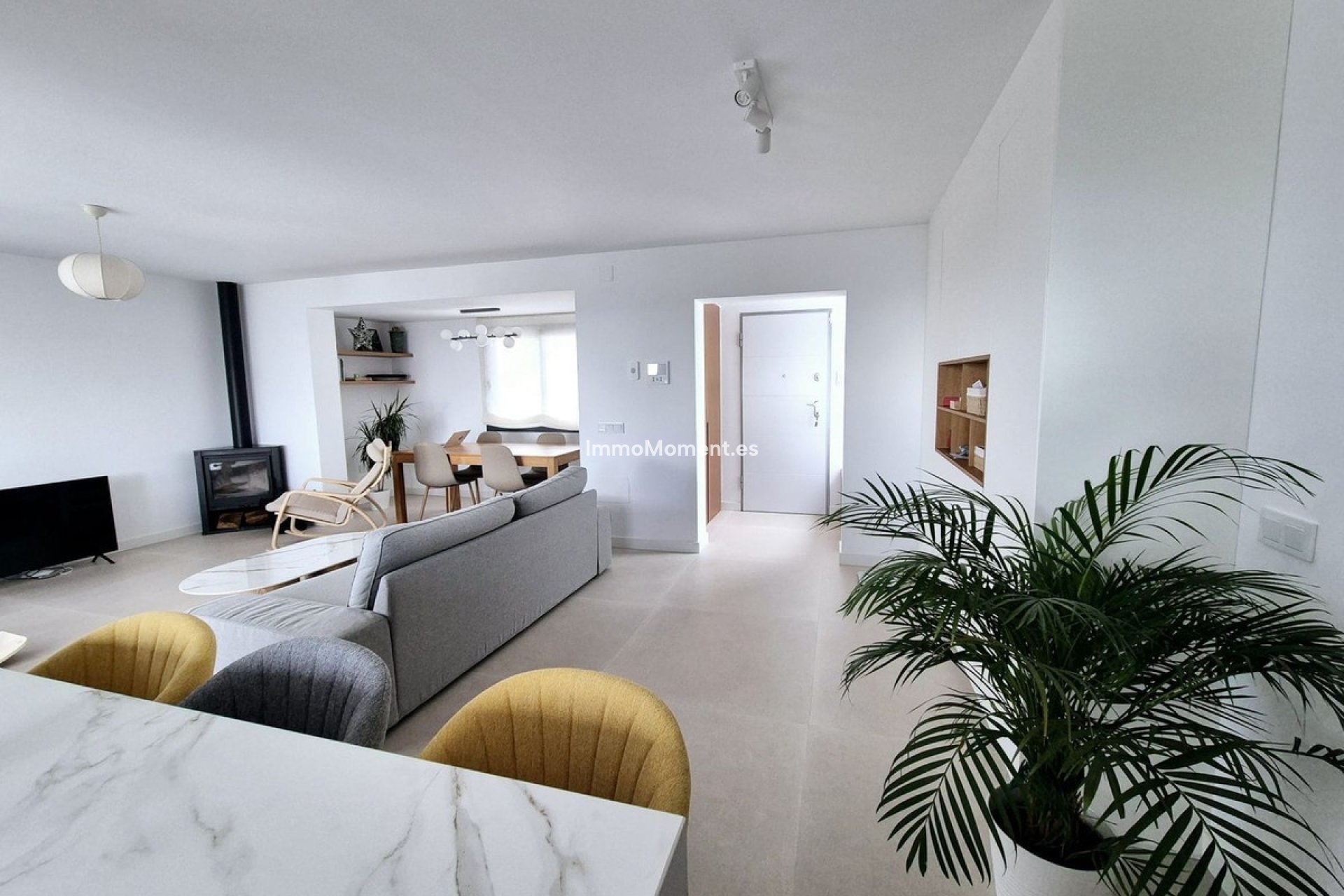 Resale - Villa - Benalmadena - Benalmadena Centro